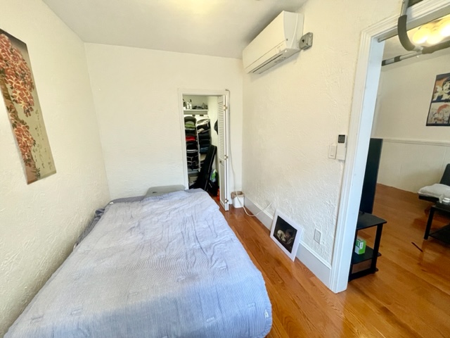 4 Garden Court St, North End