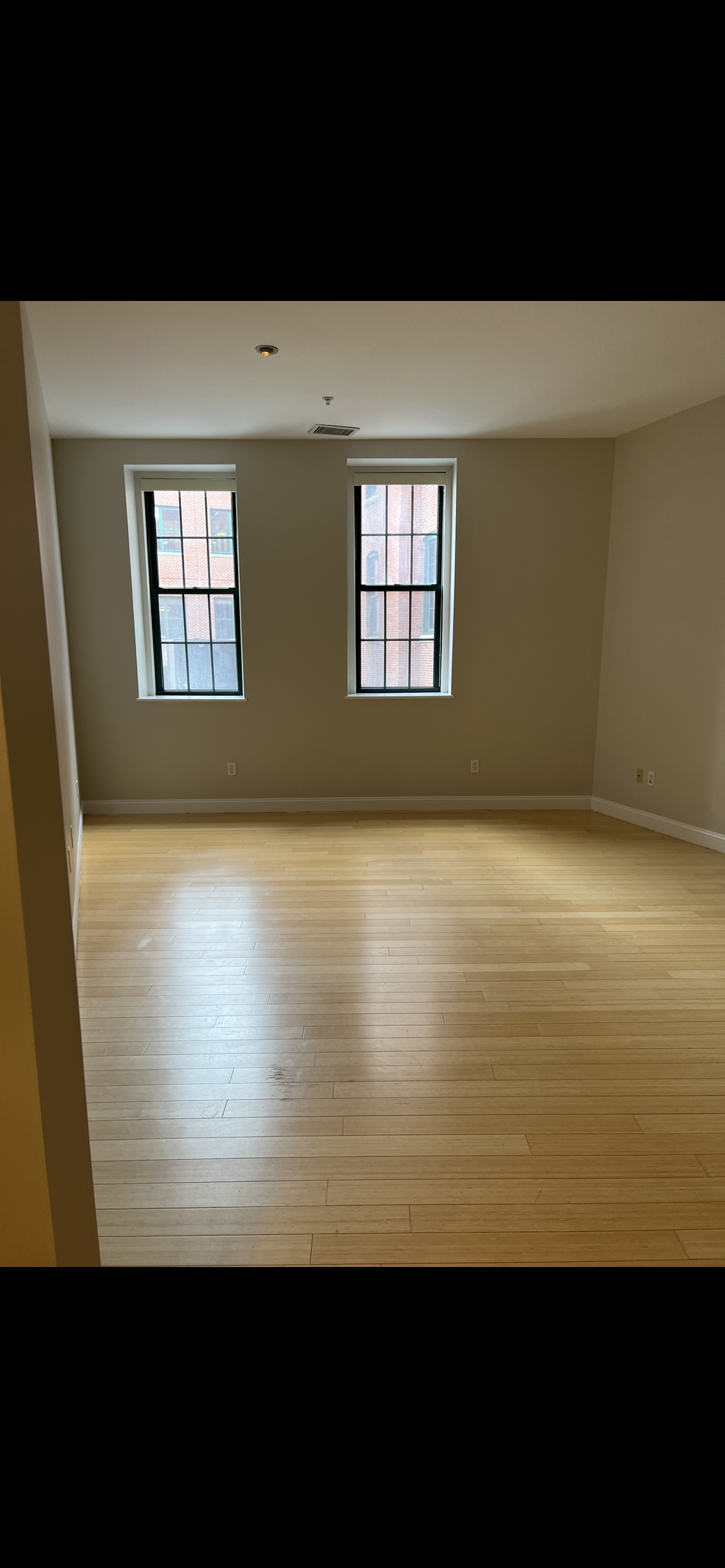 490 Harrison Ave, South End