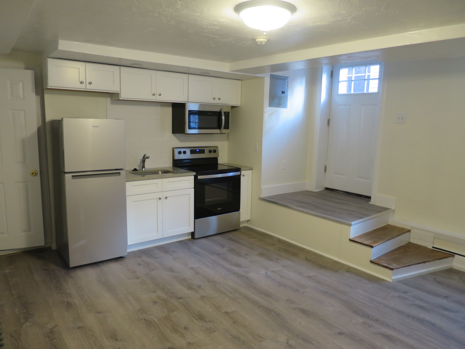 64 Vinal Ave, Prospect Hill