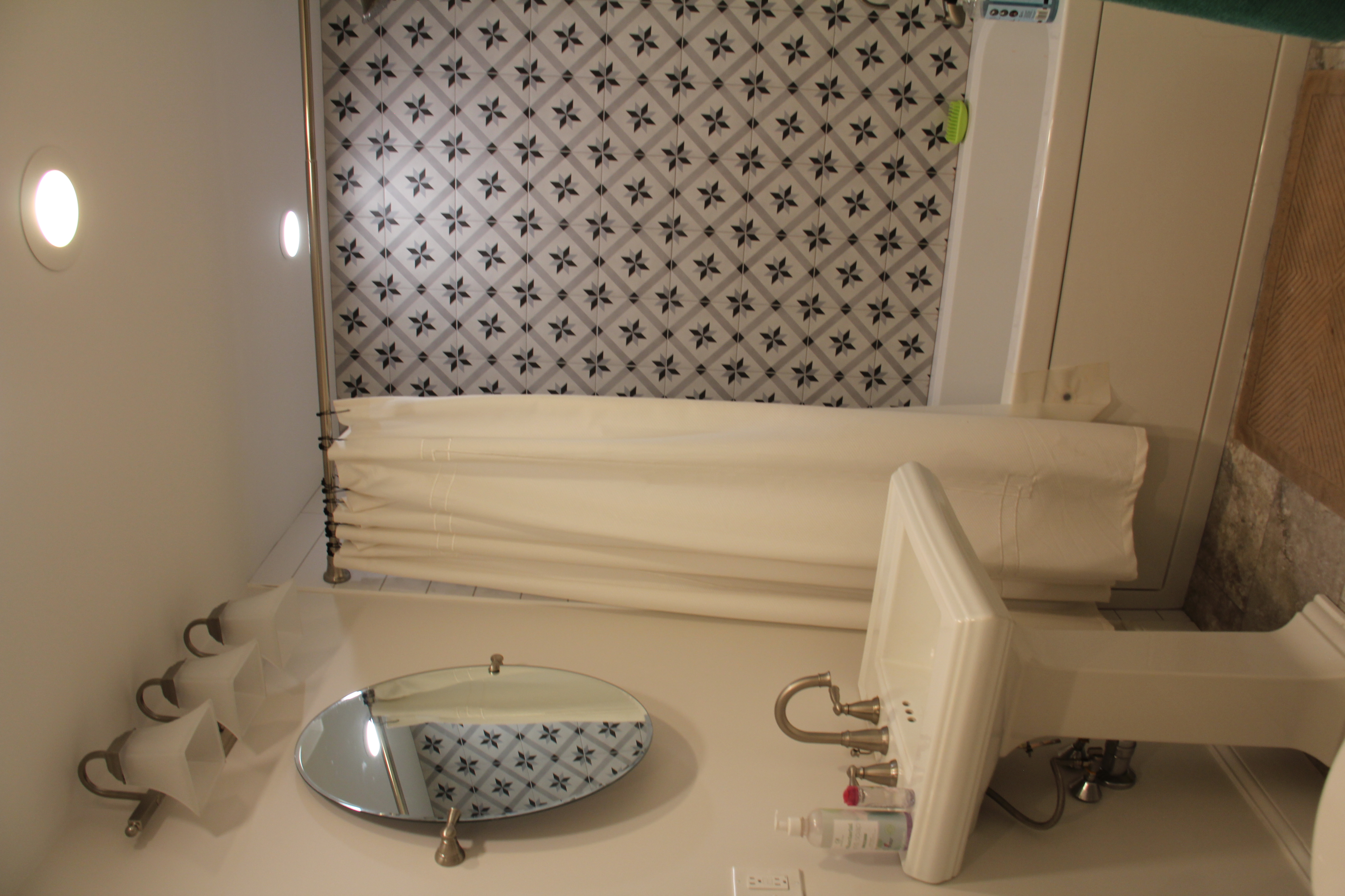 14 Pearl, East Somerville