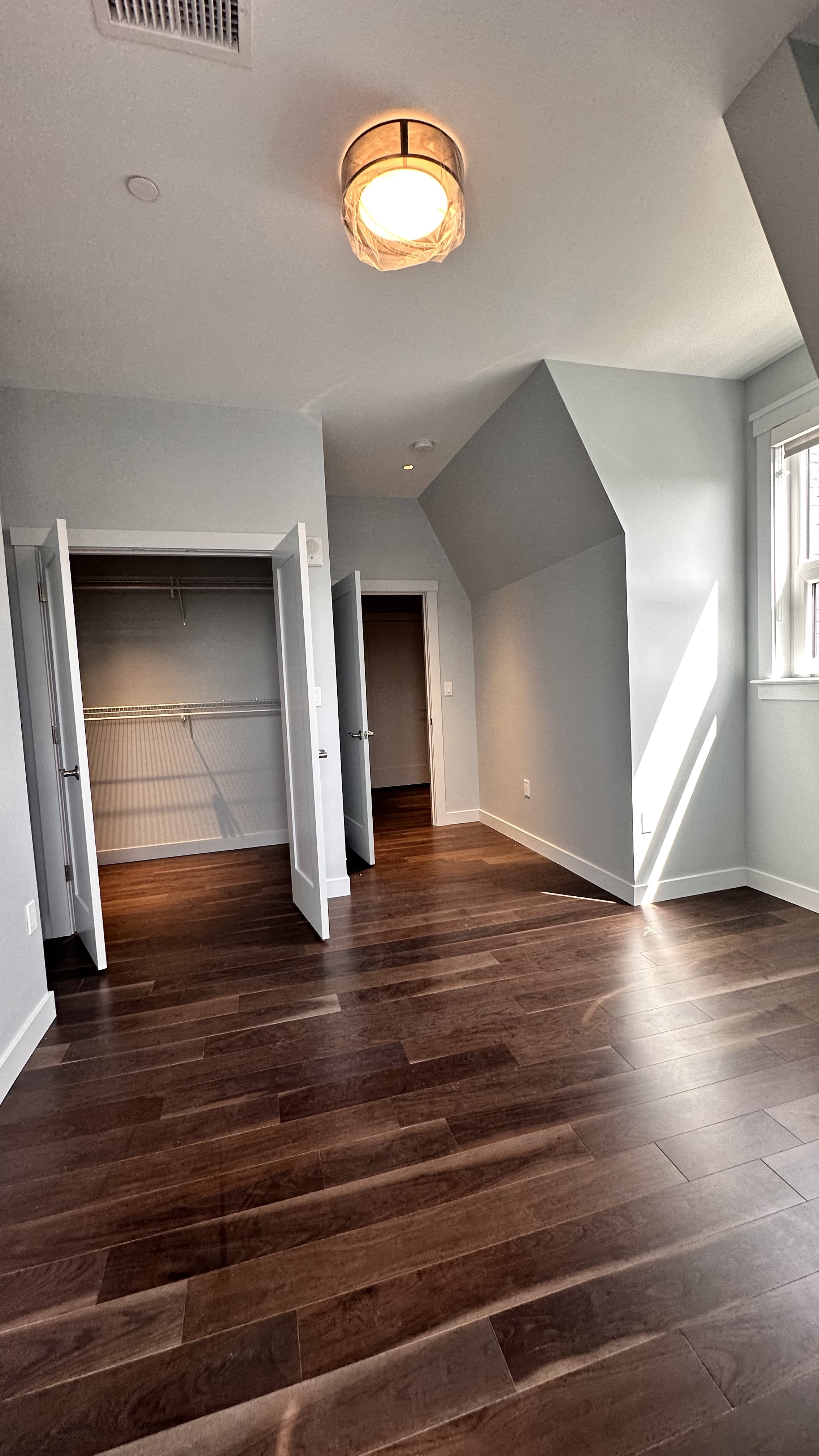 136 Babcock St, Coolidge Corner