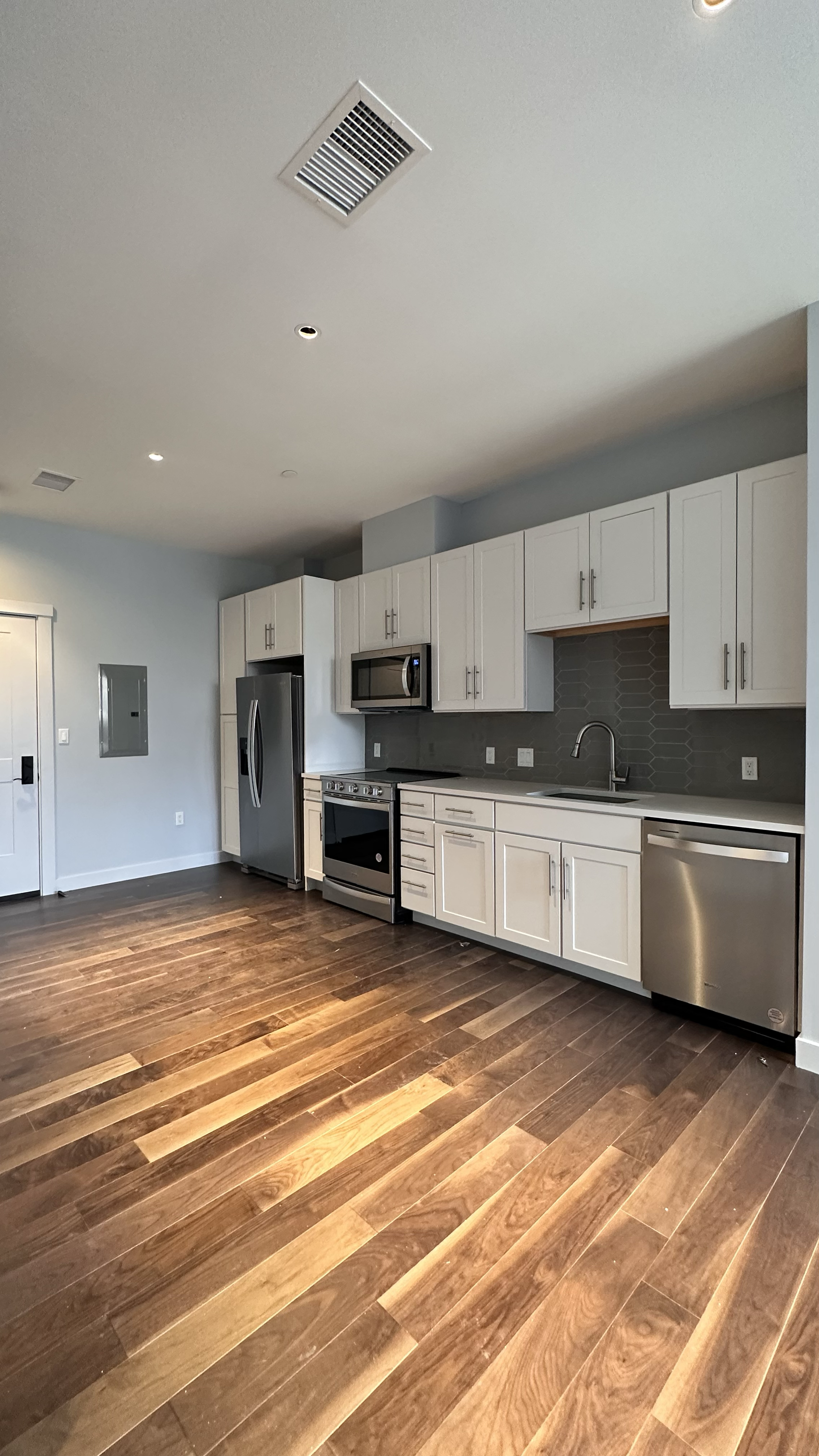 136 Babcock St, Coolidge Corner