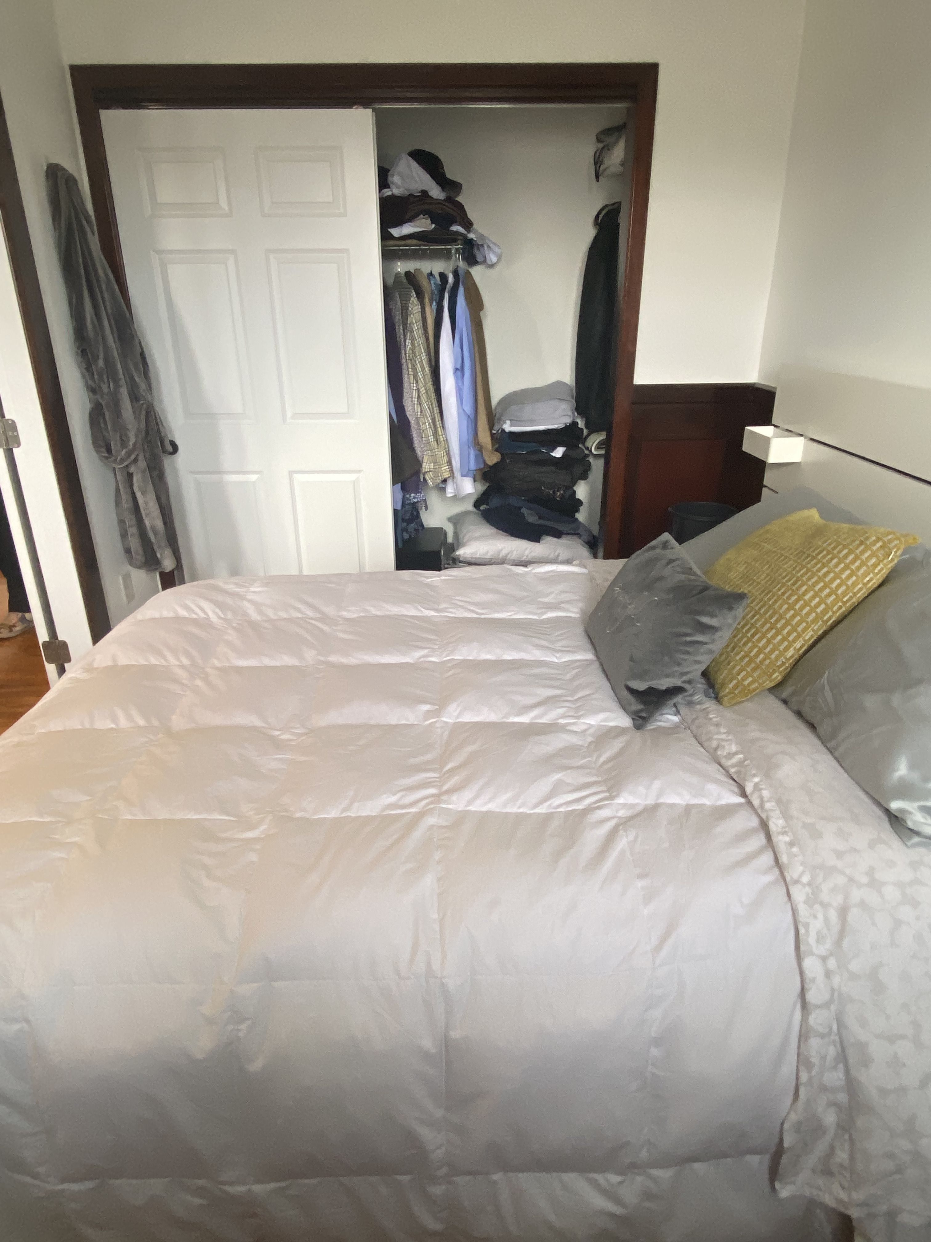 254 Newbury St, Back Bay