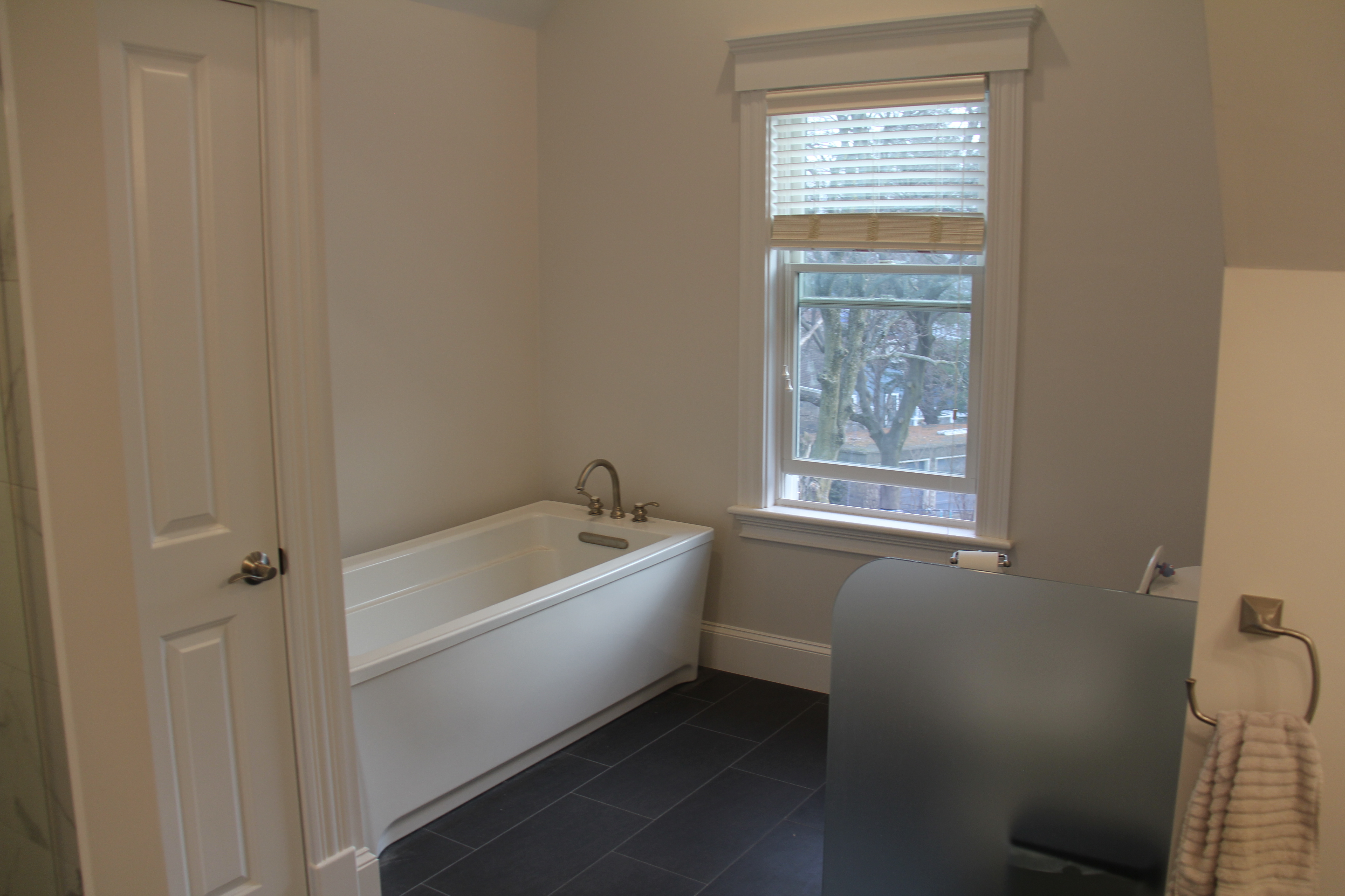 14 Pearl, East Somerville