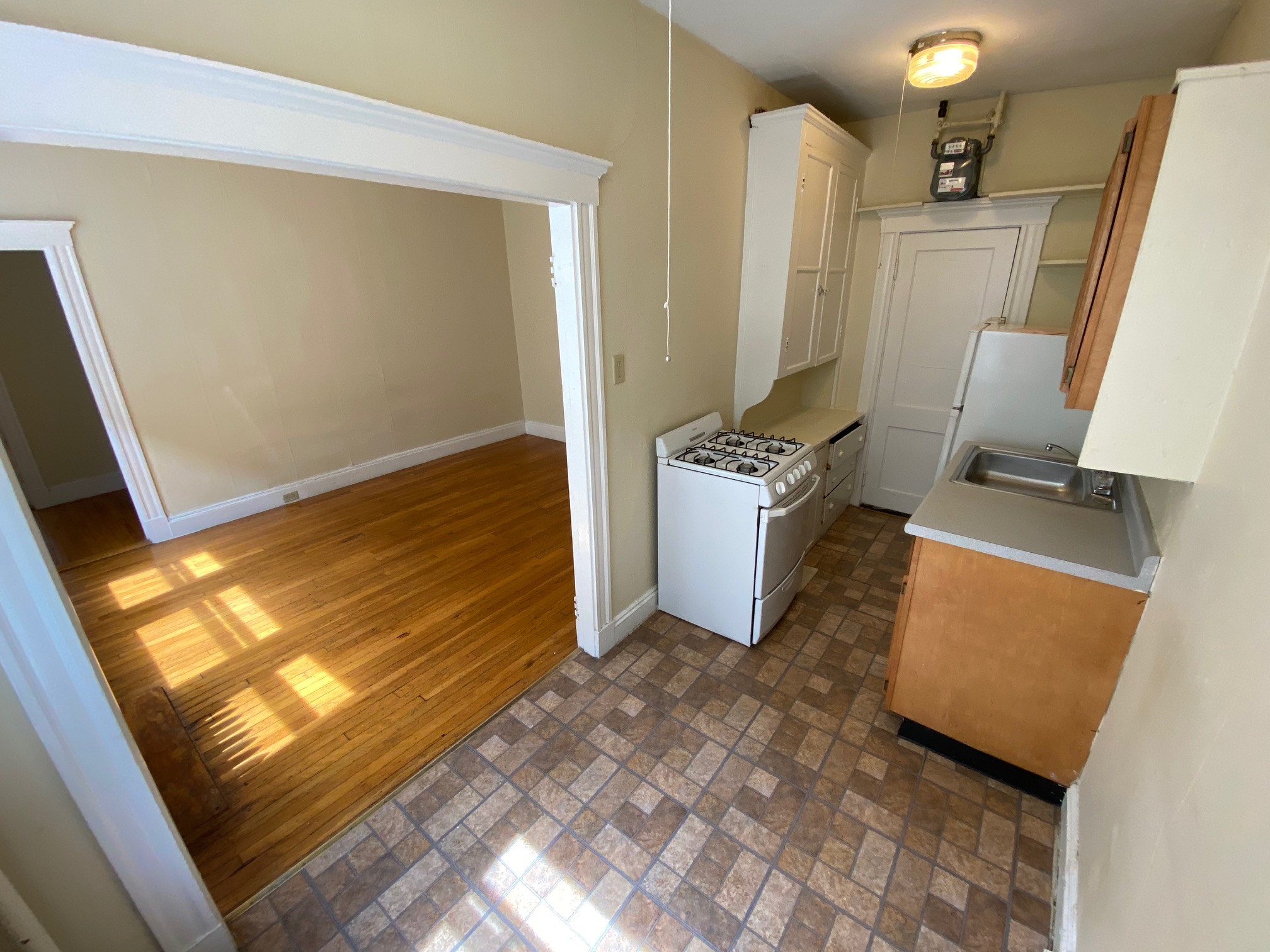 228 Kelton St, Allston