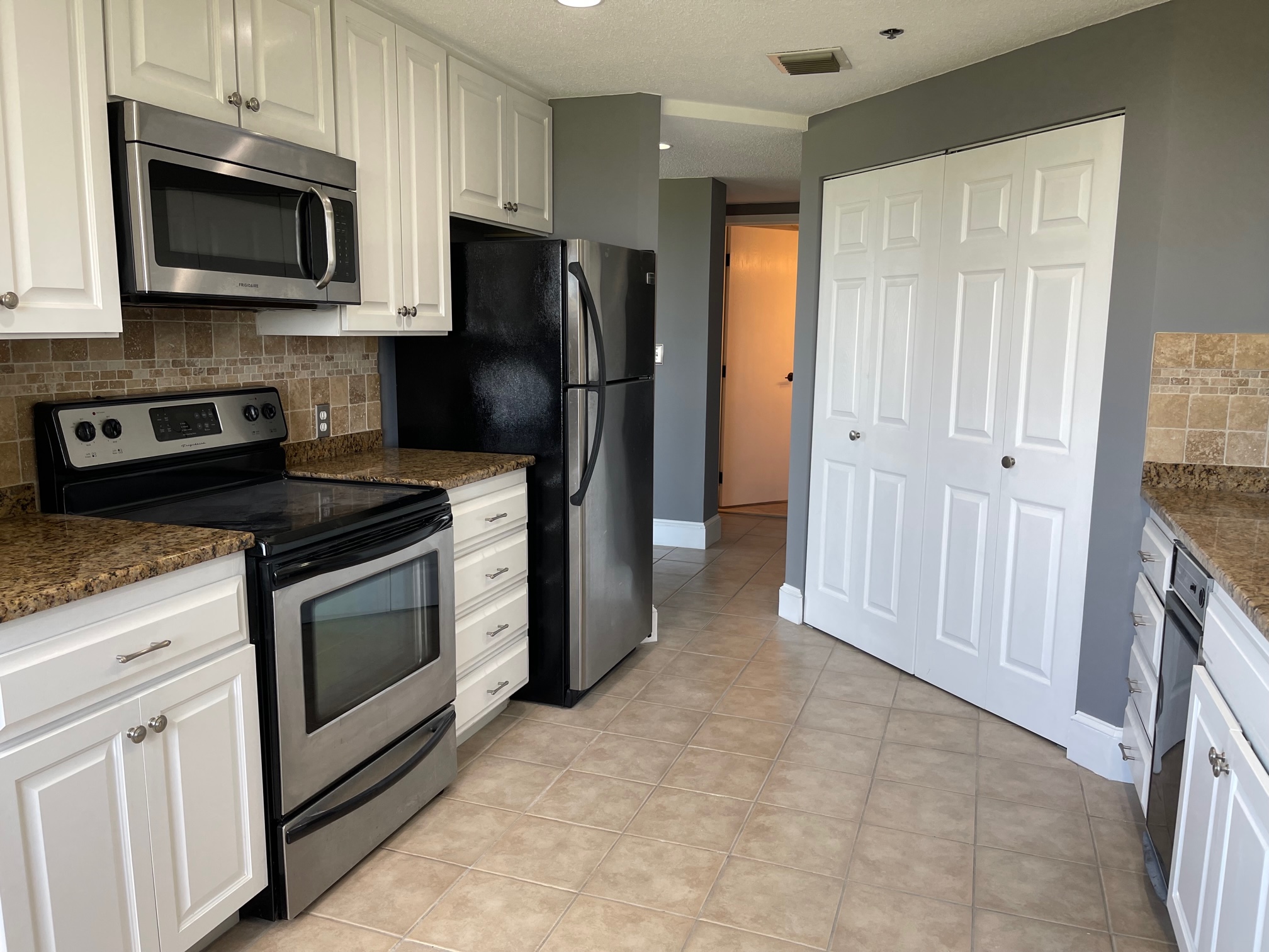 200 Burkhall St, Weymouth