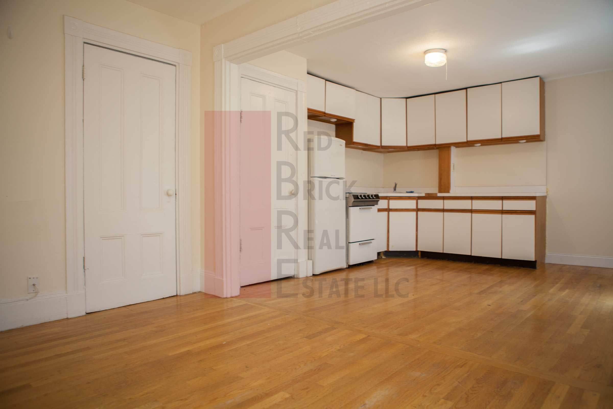 52 Joy St, Beacon Hill