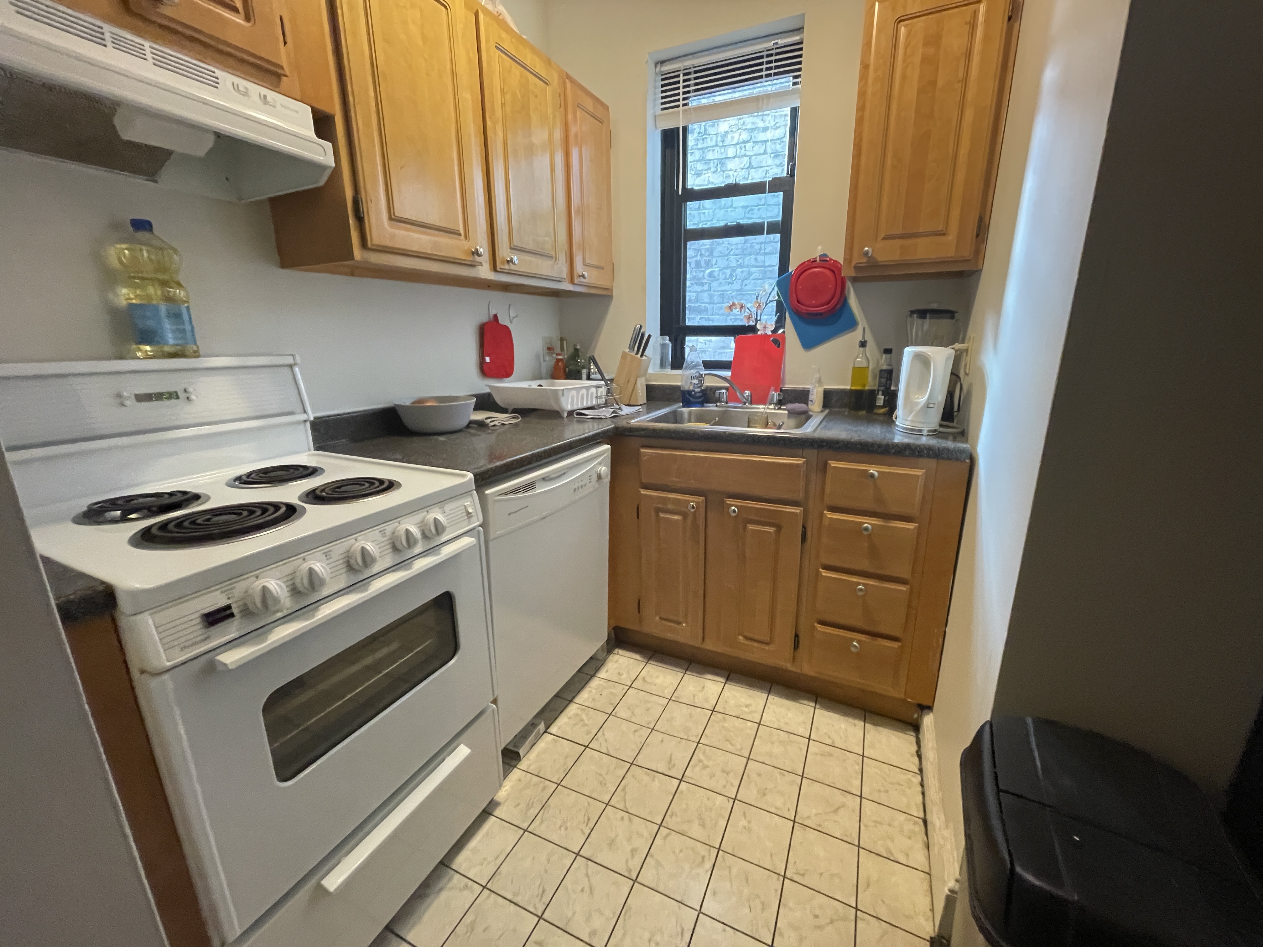 829 Beacon St, Fenway