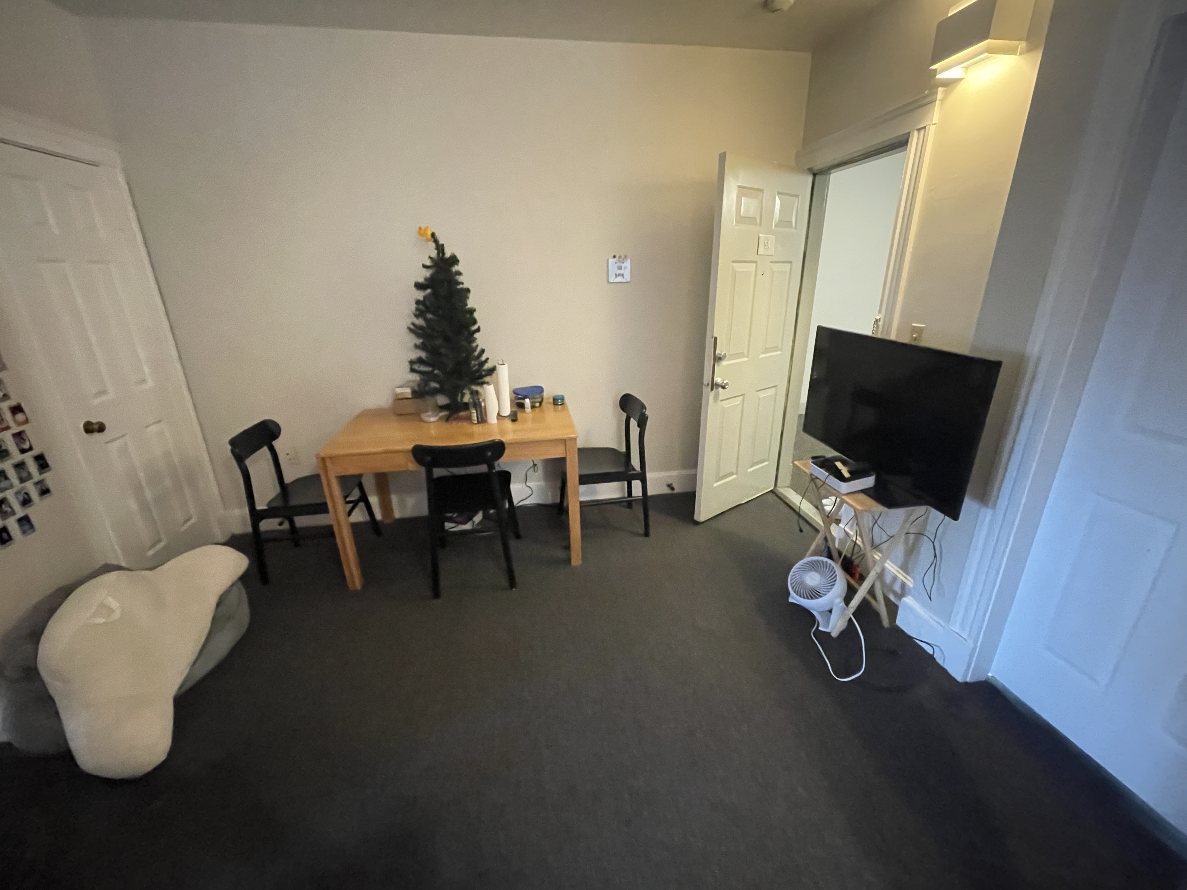 829 Beacon St, Fenway