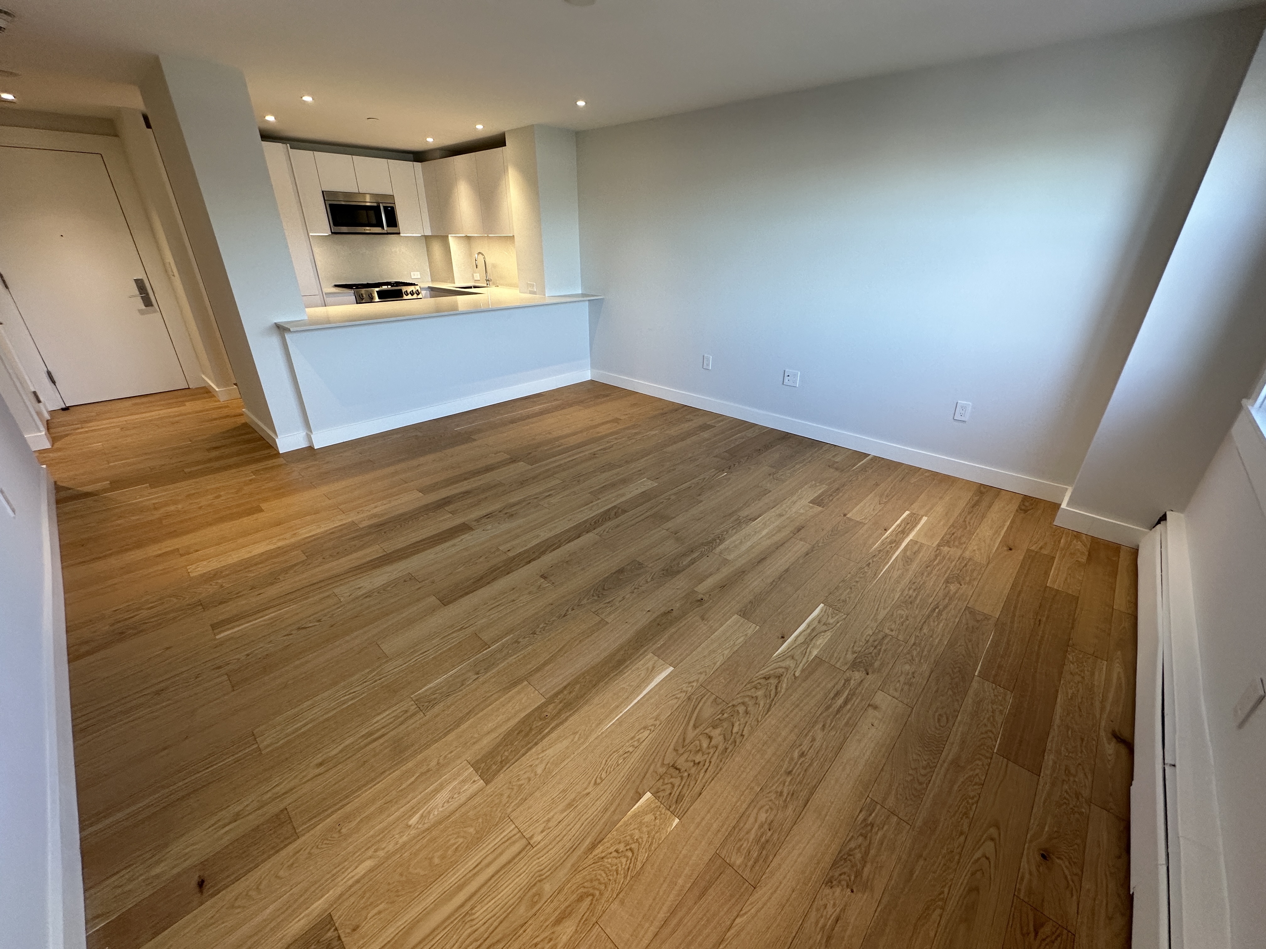 1410 Columbia Rd, South Boston