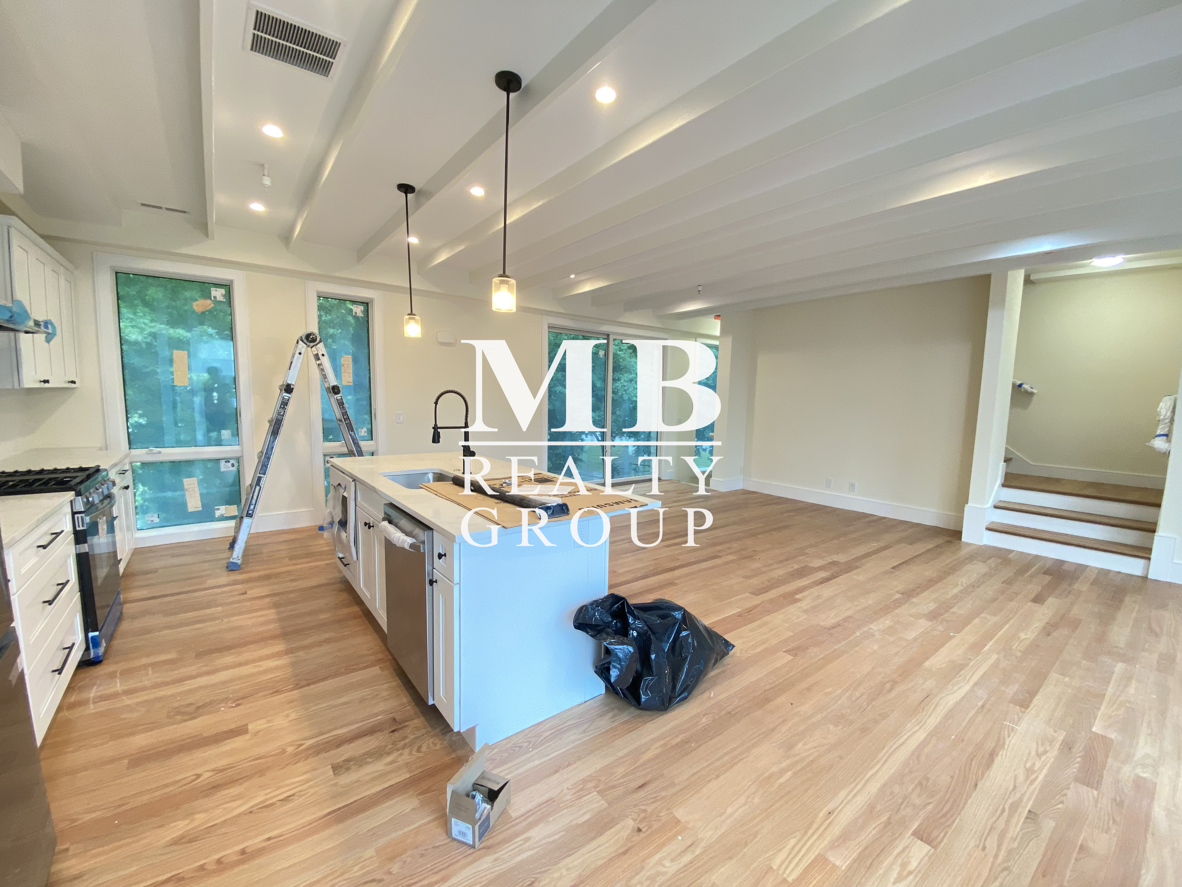 65 Cameron St, Brookline Hills