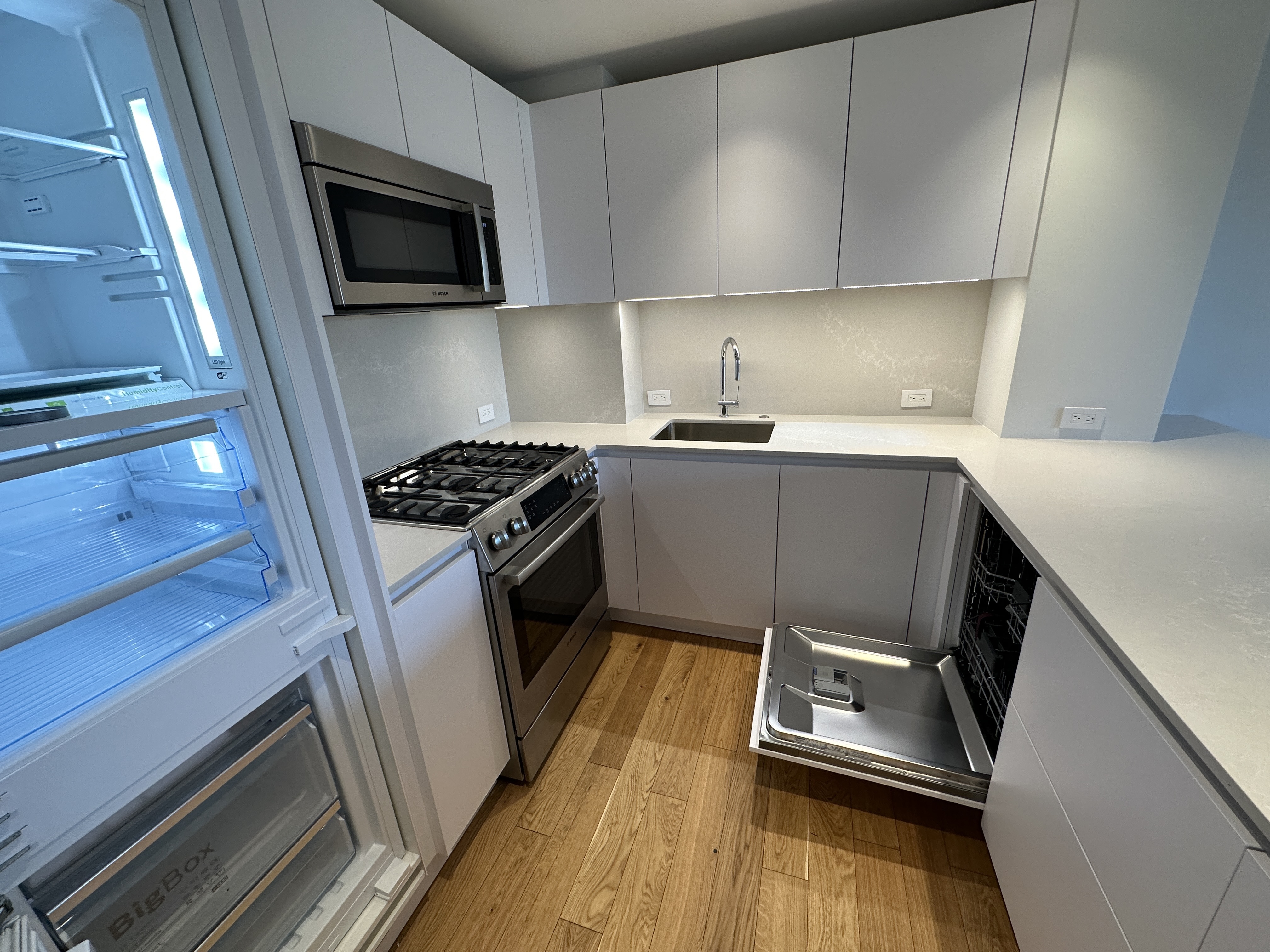 1410 Columbia Rd, South Boston