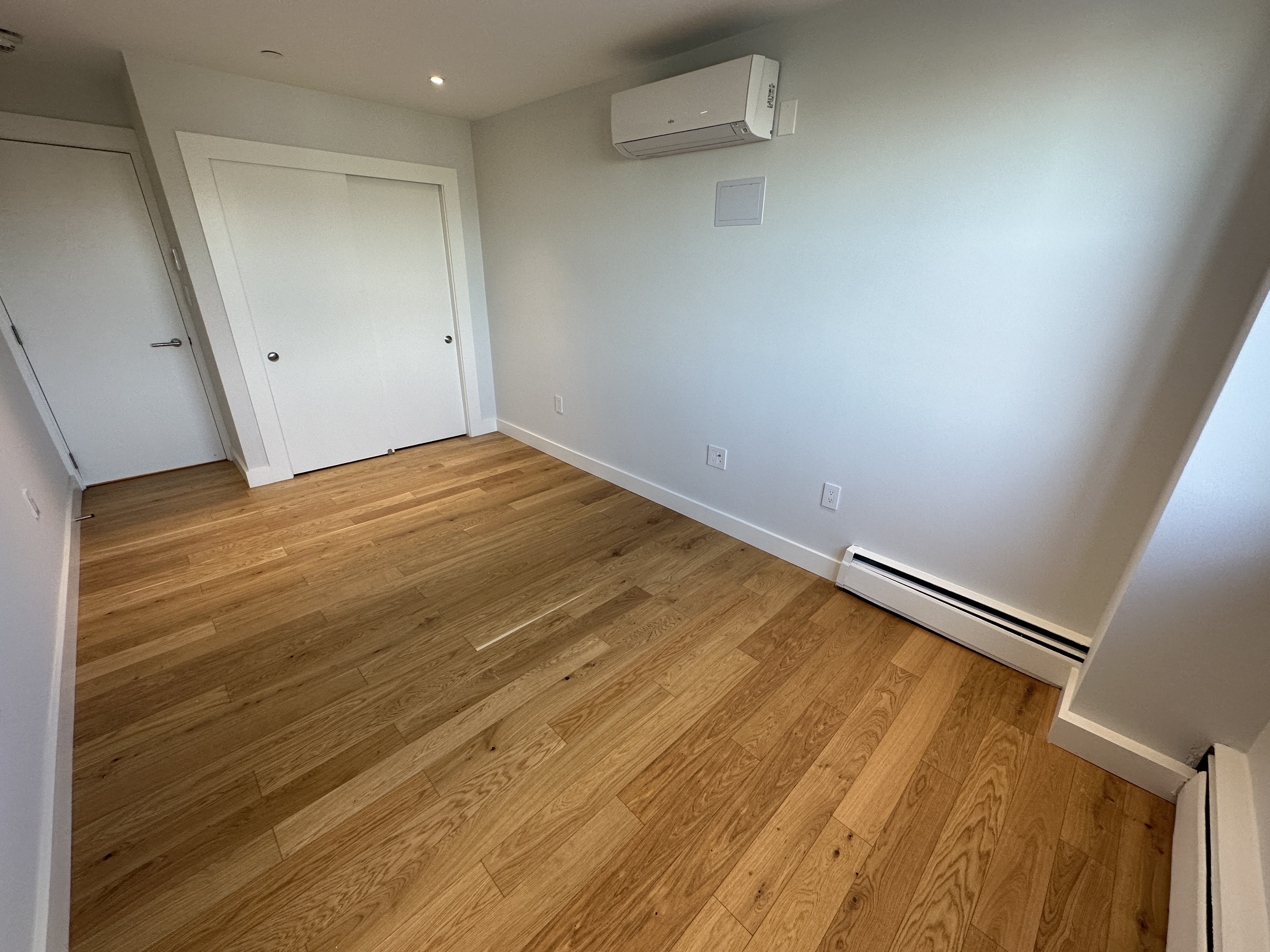 1410 Columbia Rd, South Boston