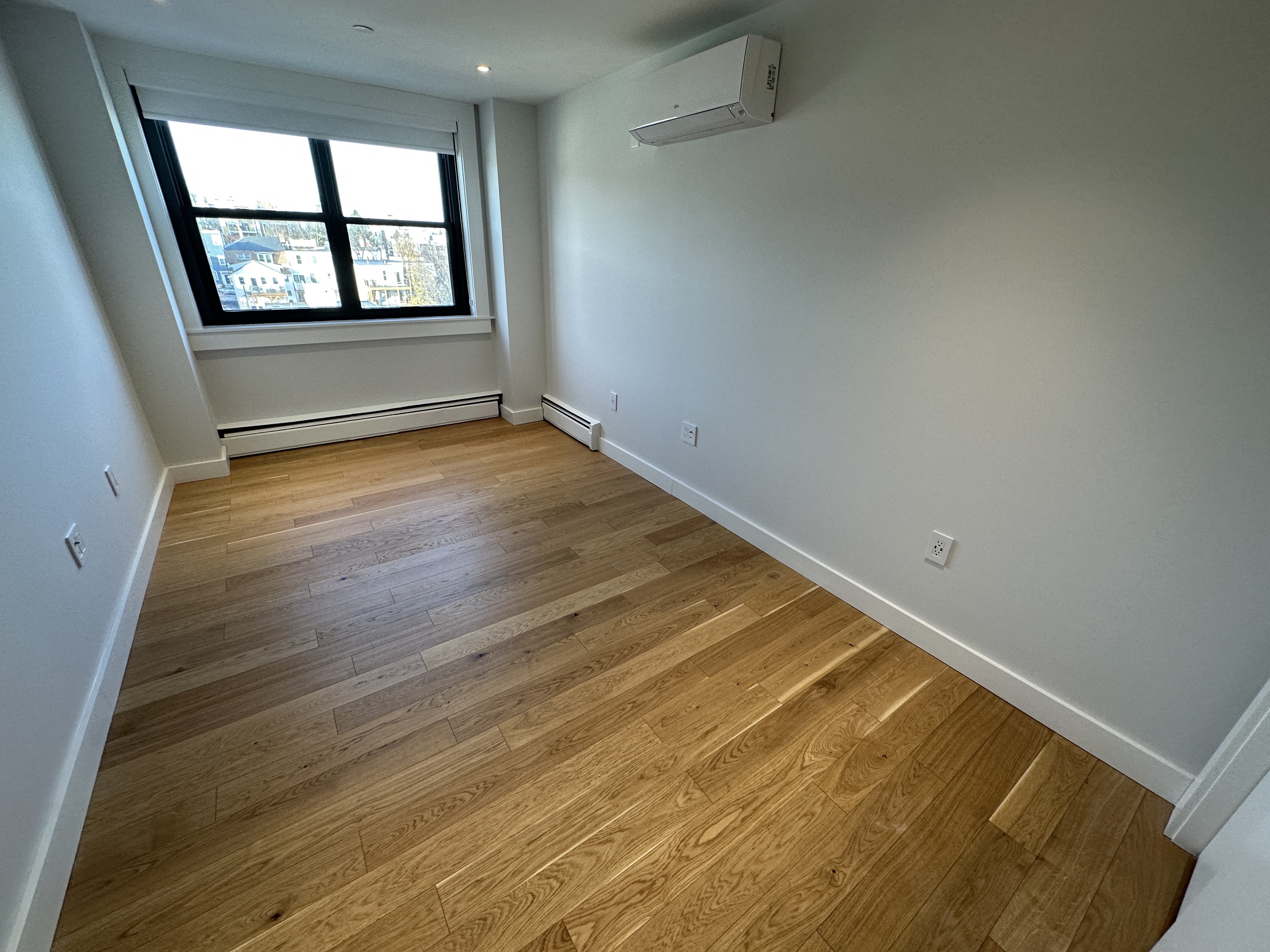 1410 Columbia Rd, South Boston