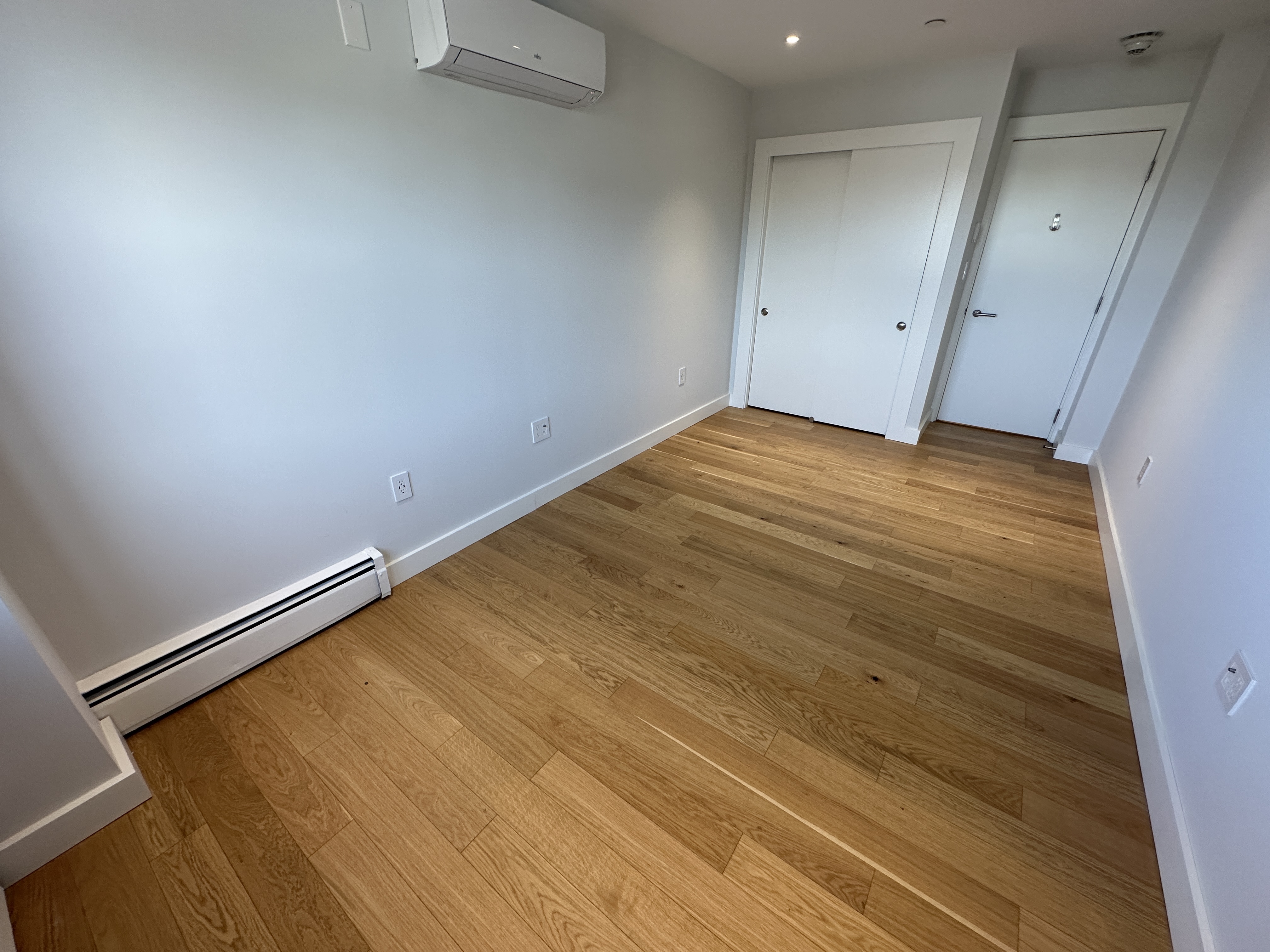 1410 Columbia Rd, South Boston