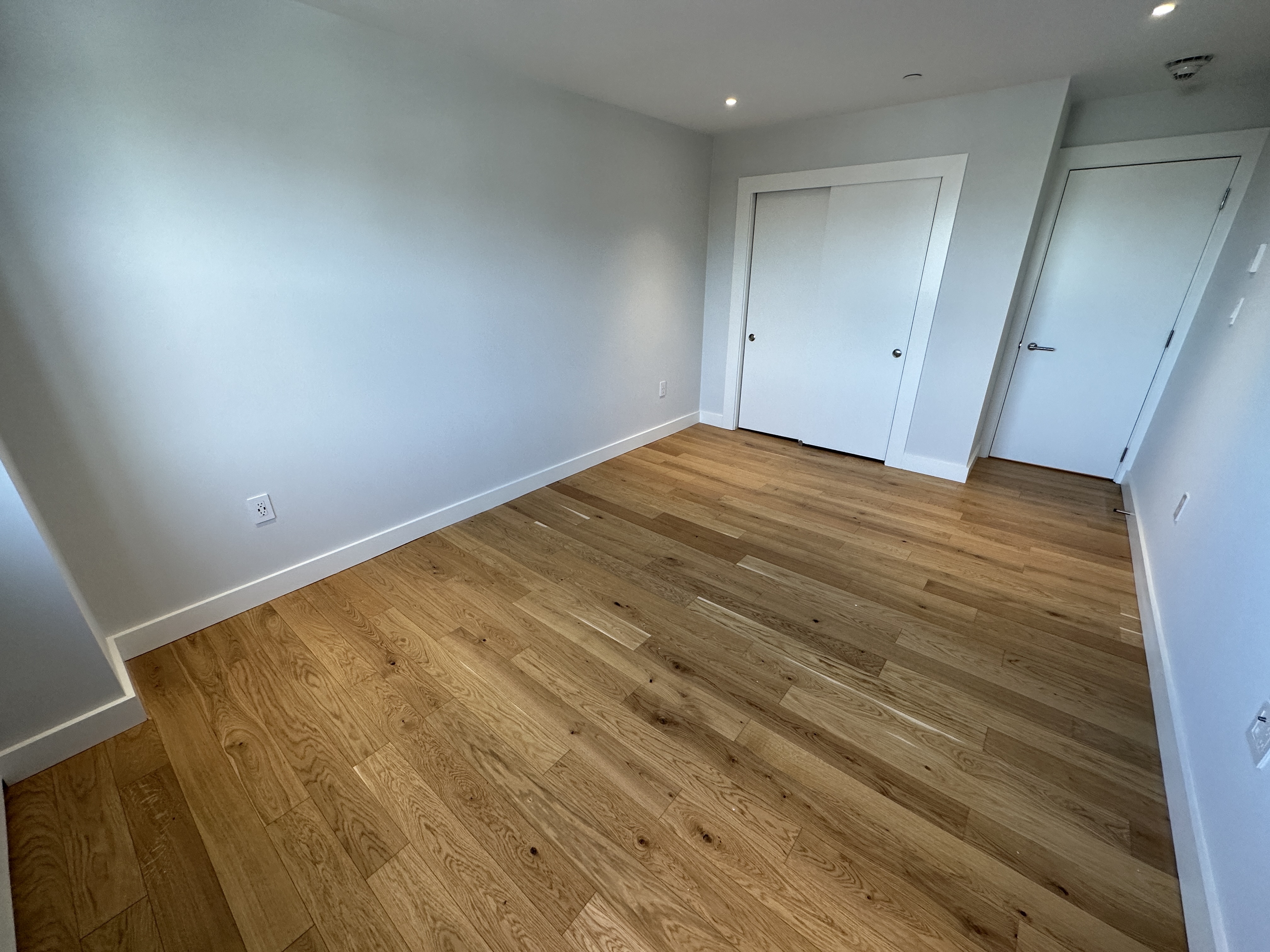 1410 Columbia Rd, South Boston