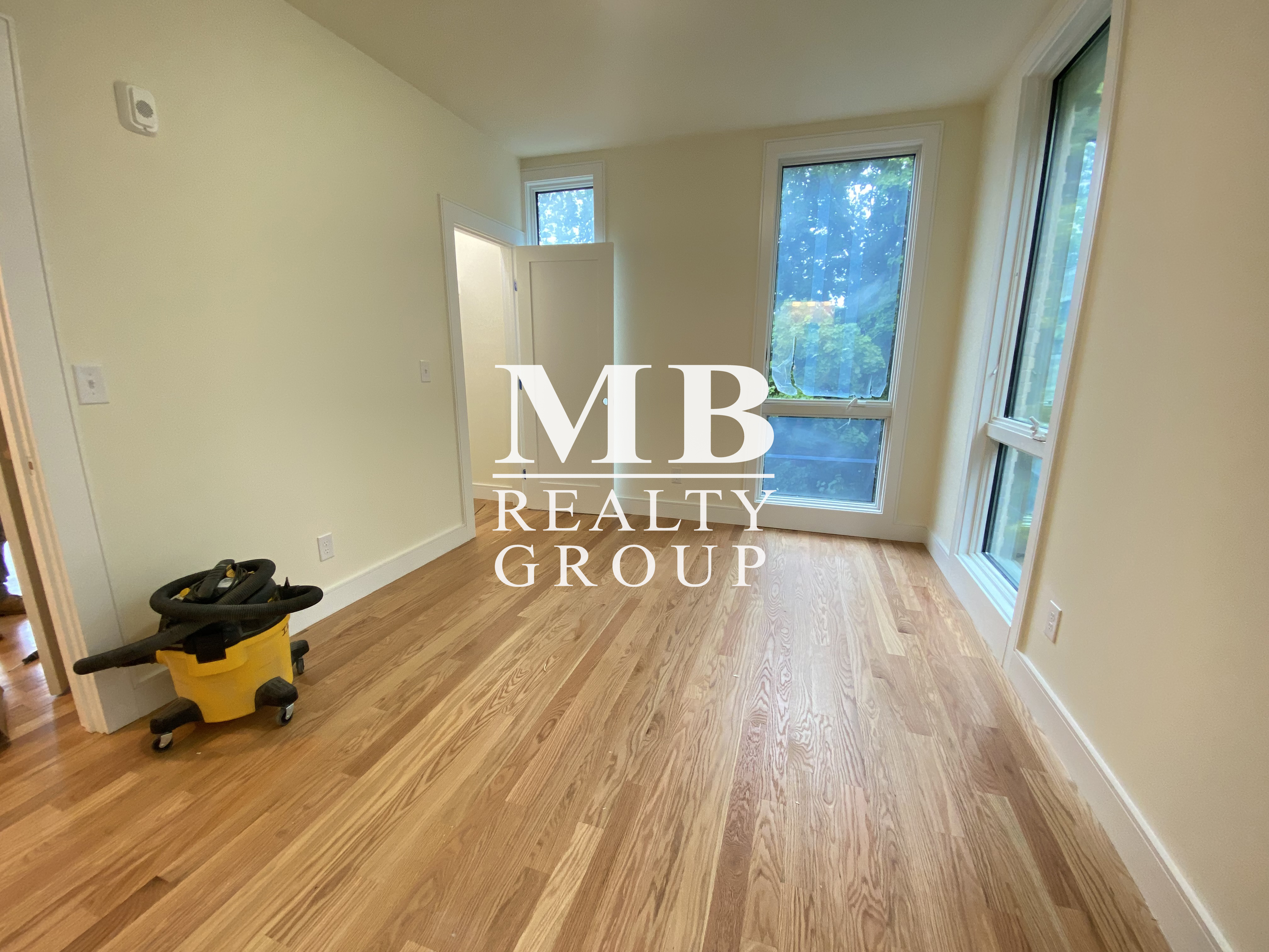 65 Cameron St, Brookline Hills