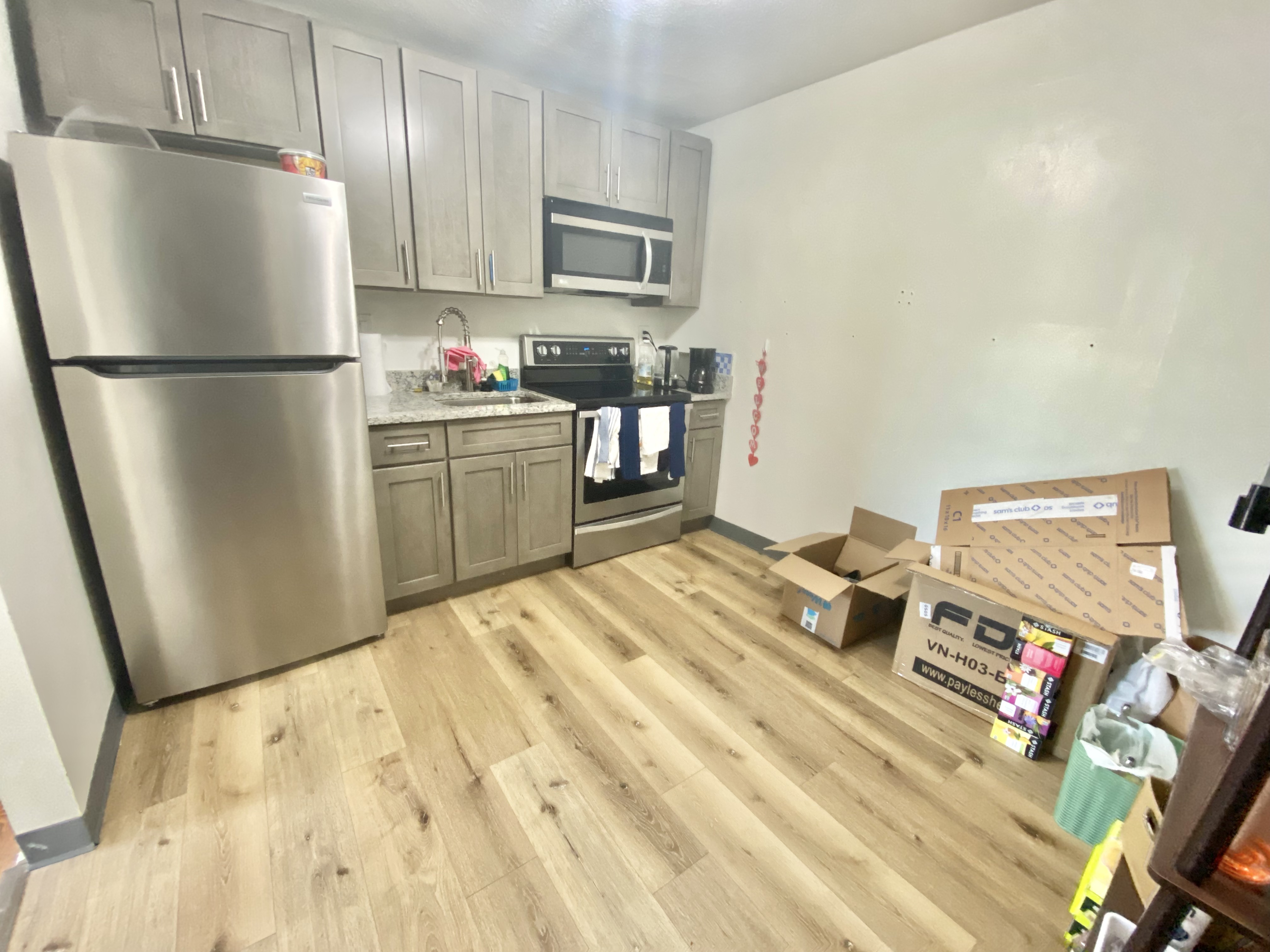 8 Medford St, East Somerville