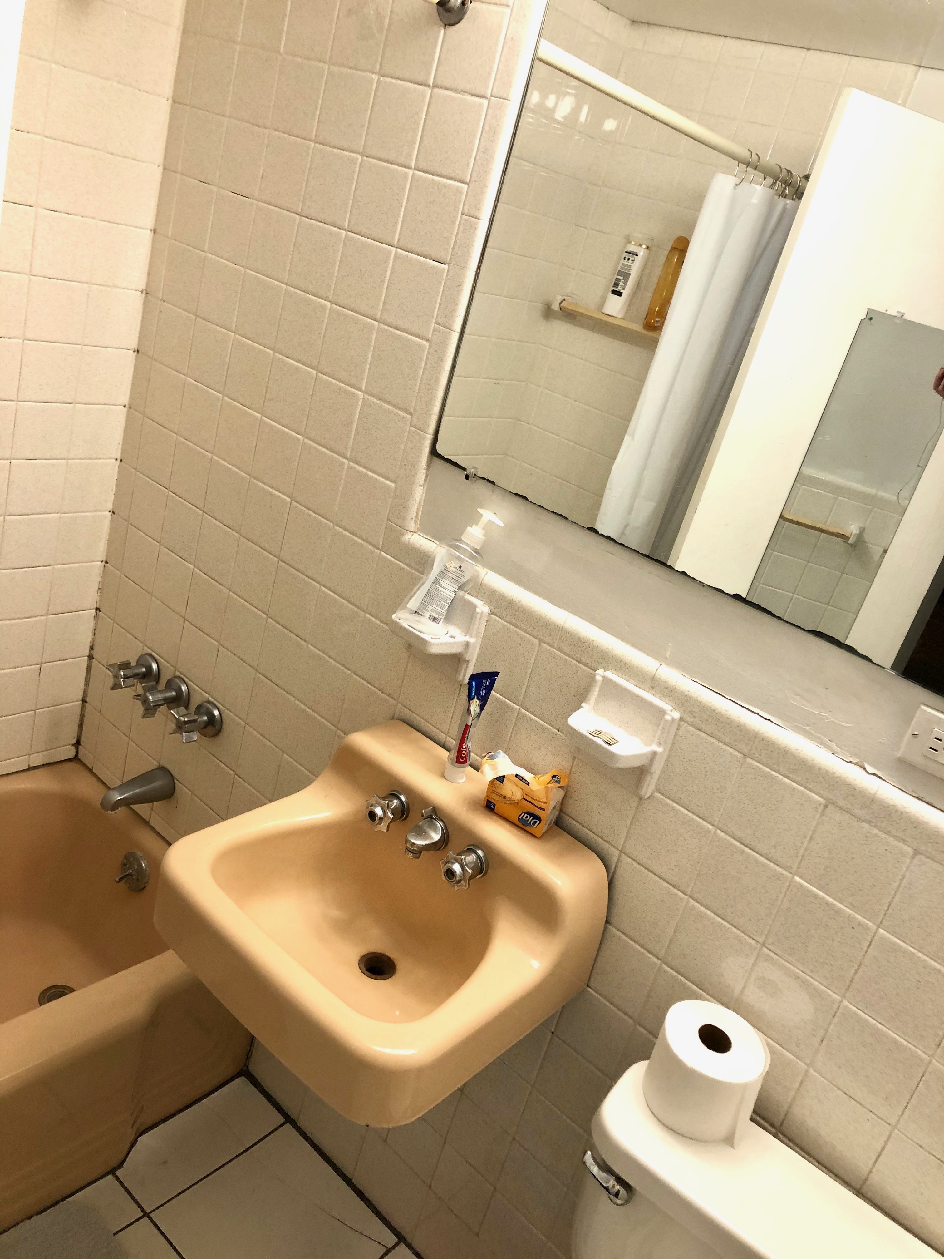 289 Newbury St, Back Bay