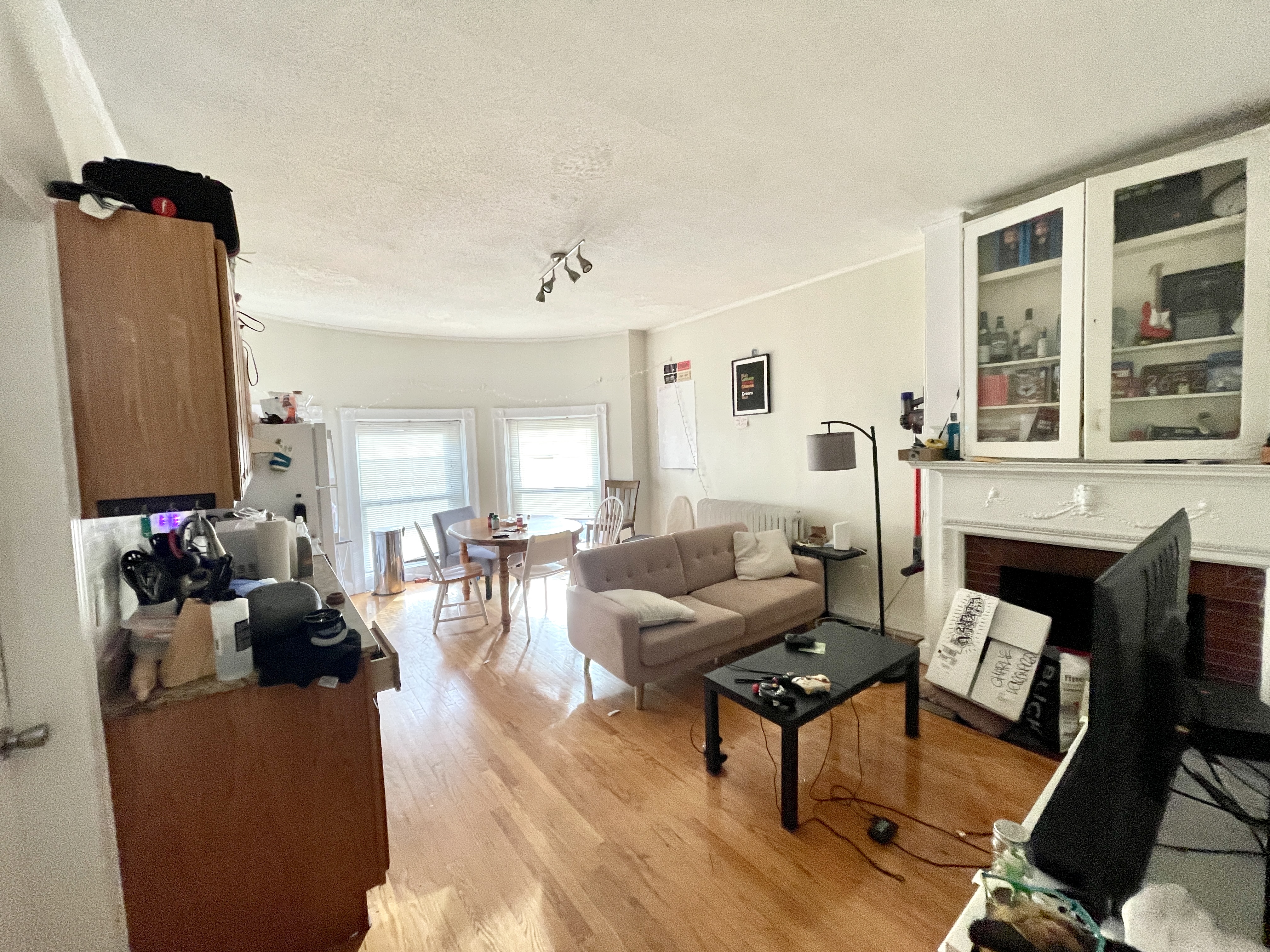 43 Bay State Rd, Fenway