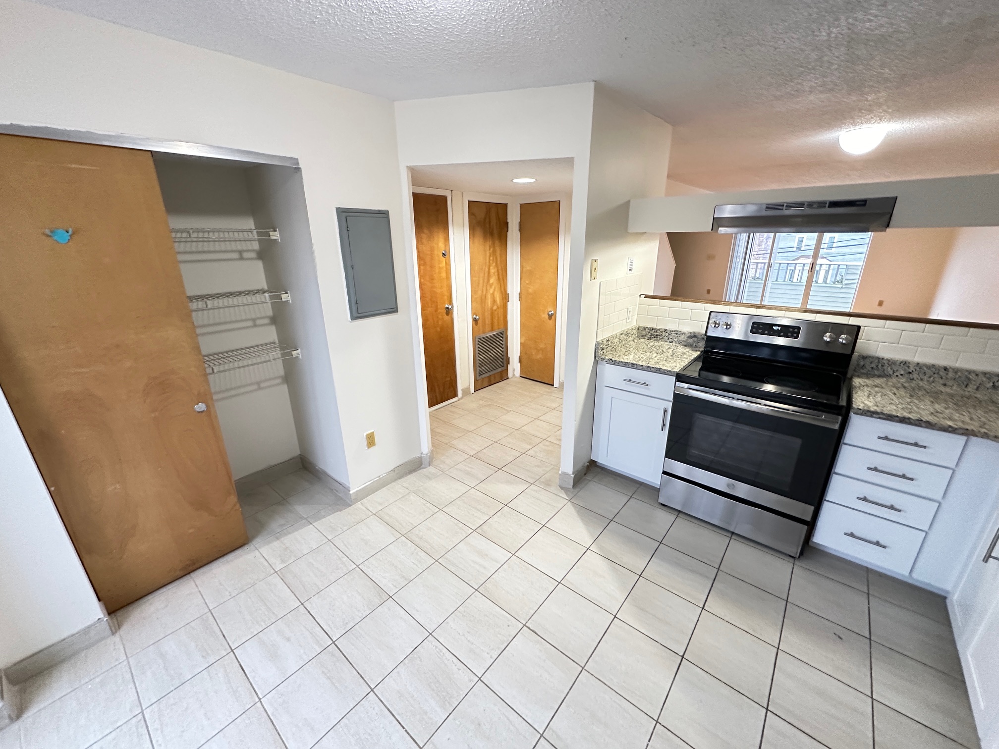 150 North Beacon St, Brighton