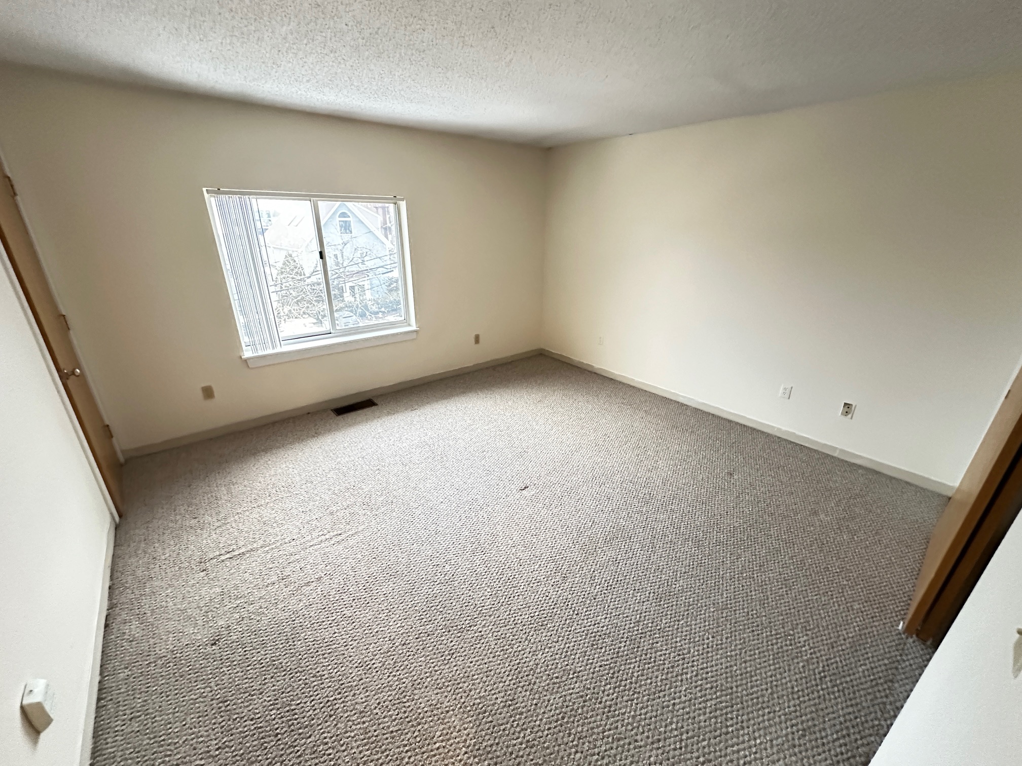 150 North Beacon St, Brighton