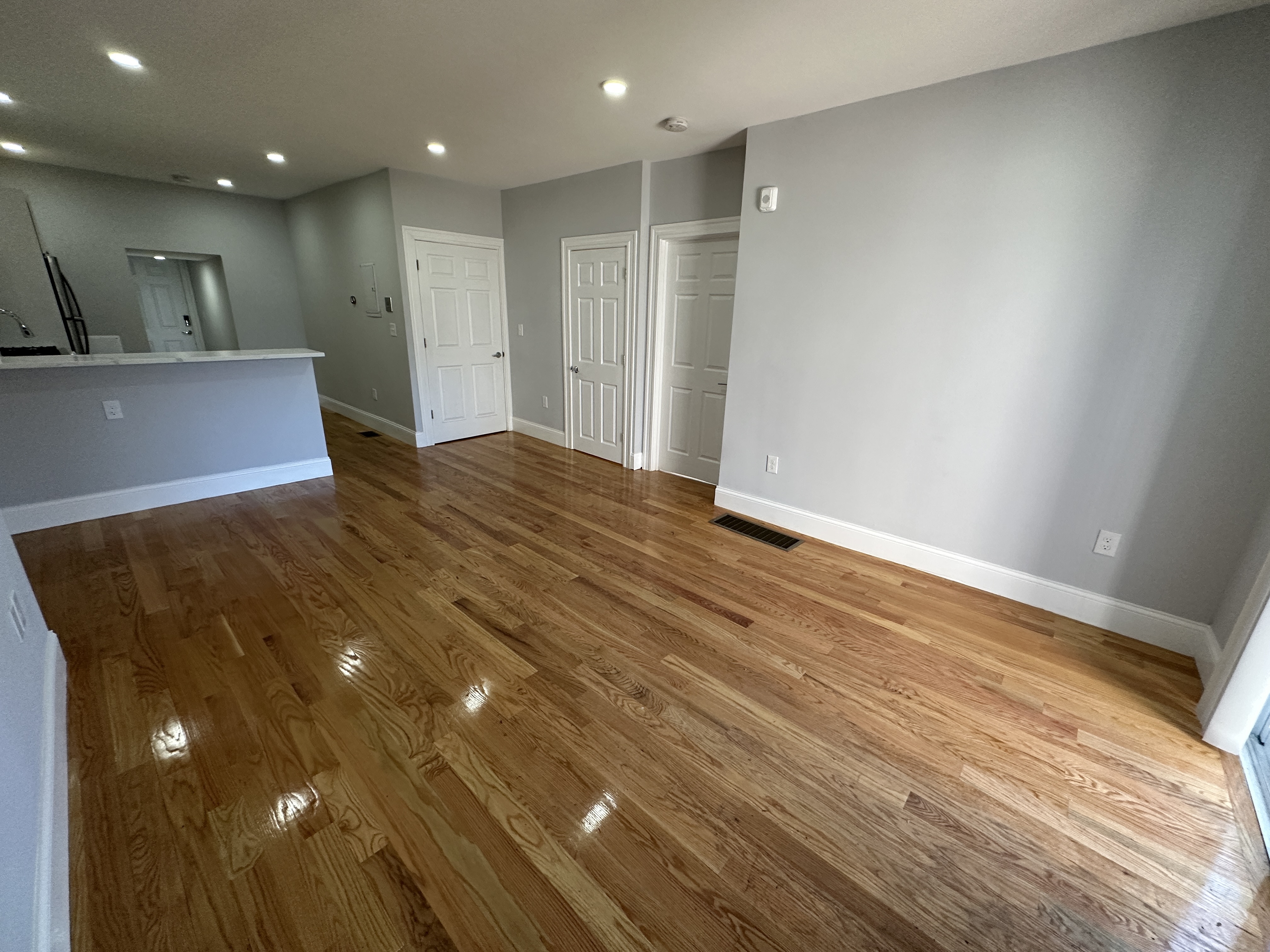 372 Oxford St, Porter Square