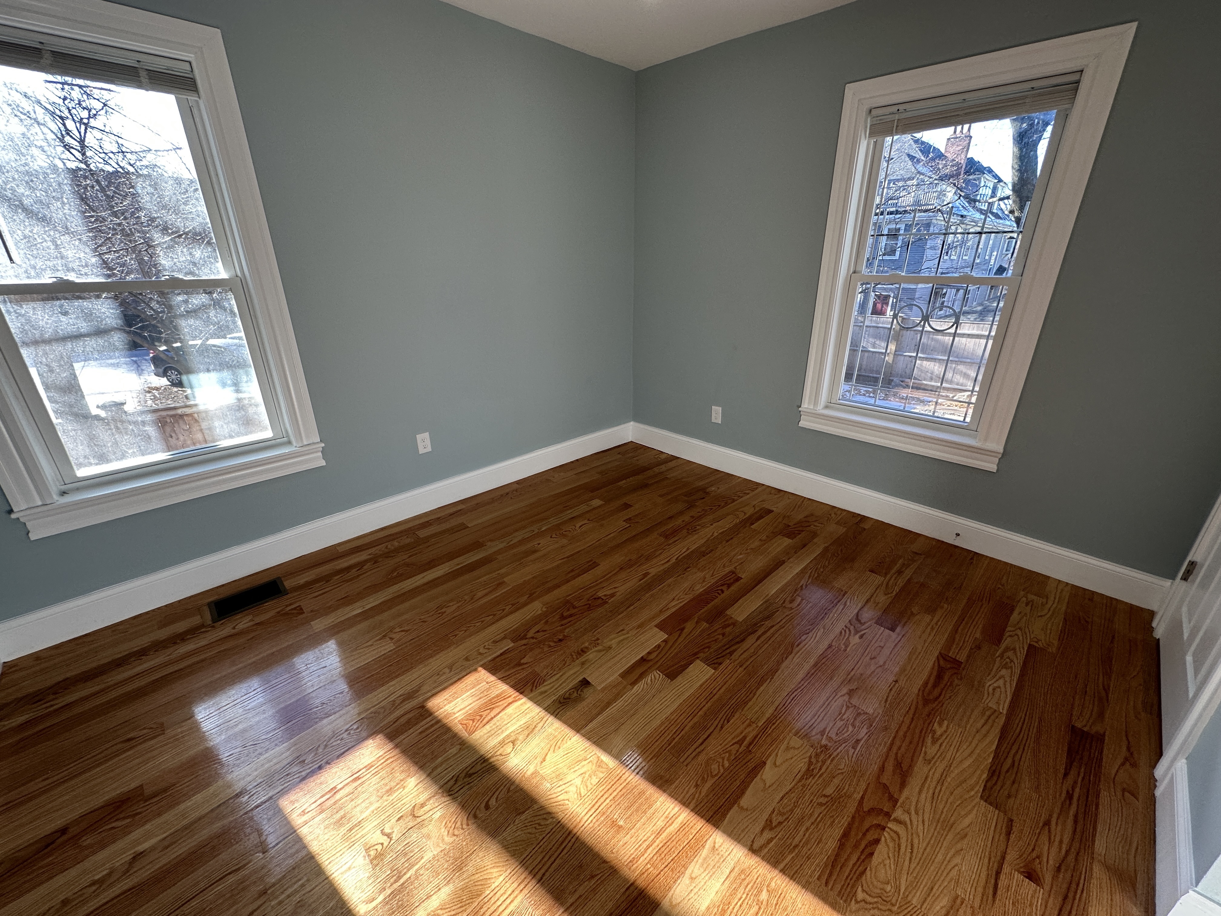 372 Oxford St, Porter Square