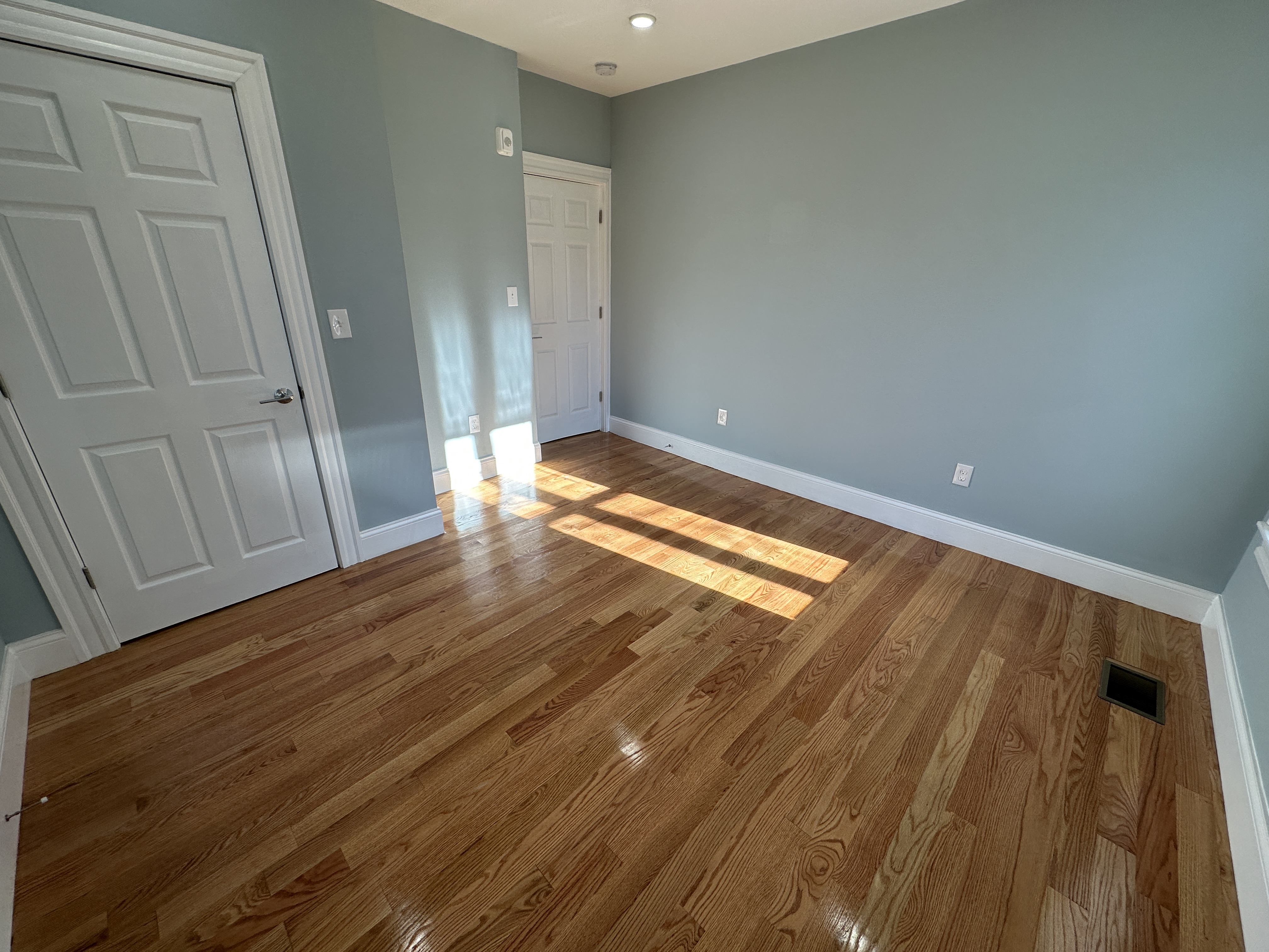 372 Oxford St, Porter Square