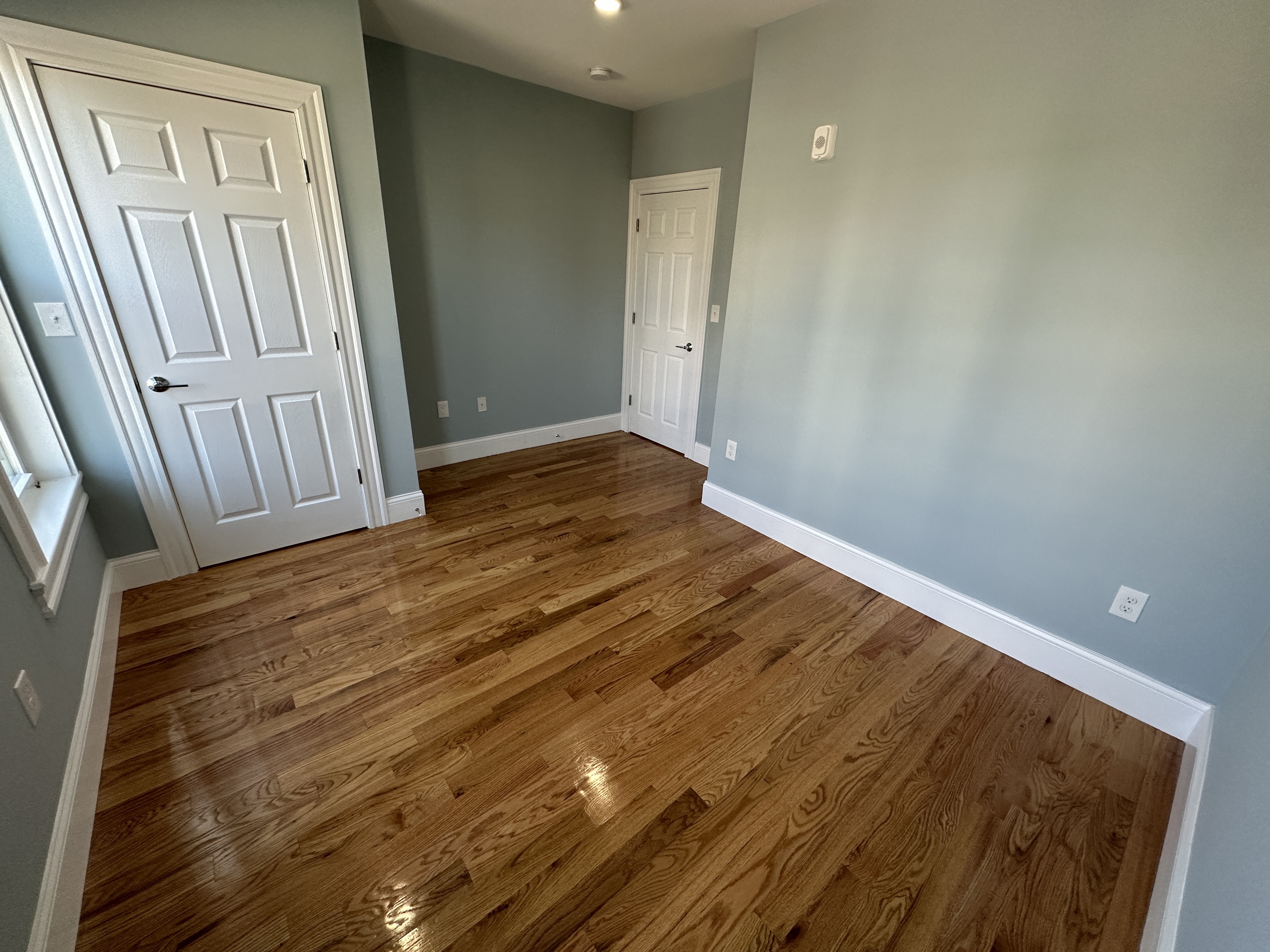 372 Oxford St, Porter Square