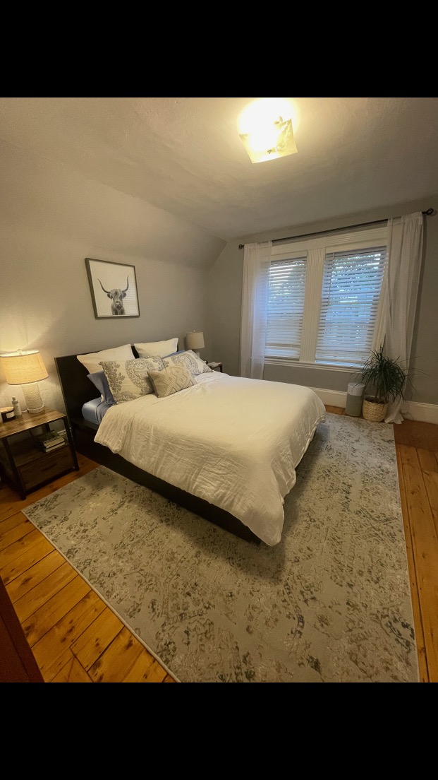 14 Usher Rd, Medford