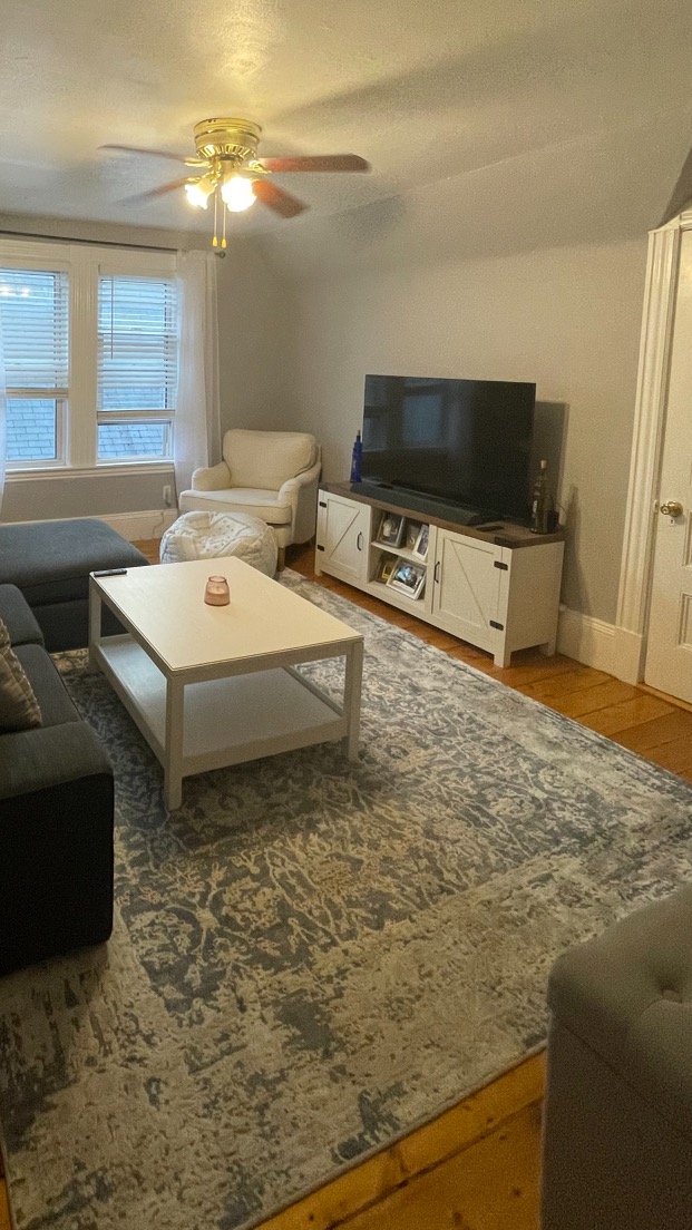 14 Usher Rd, Medford