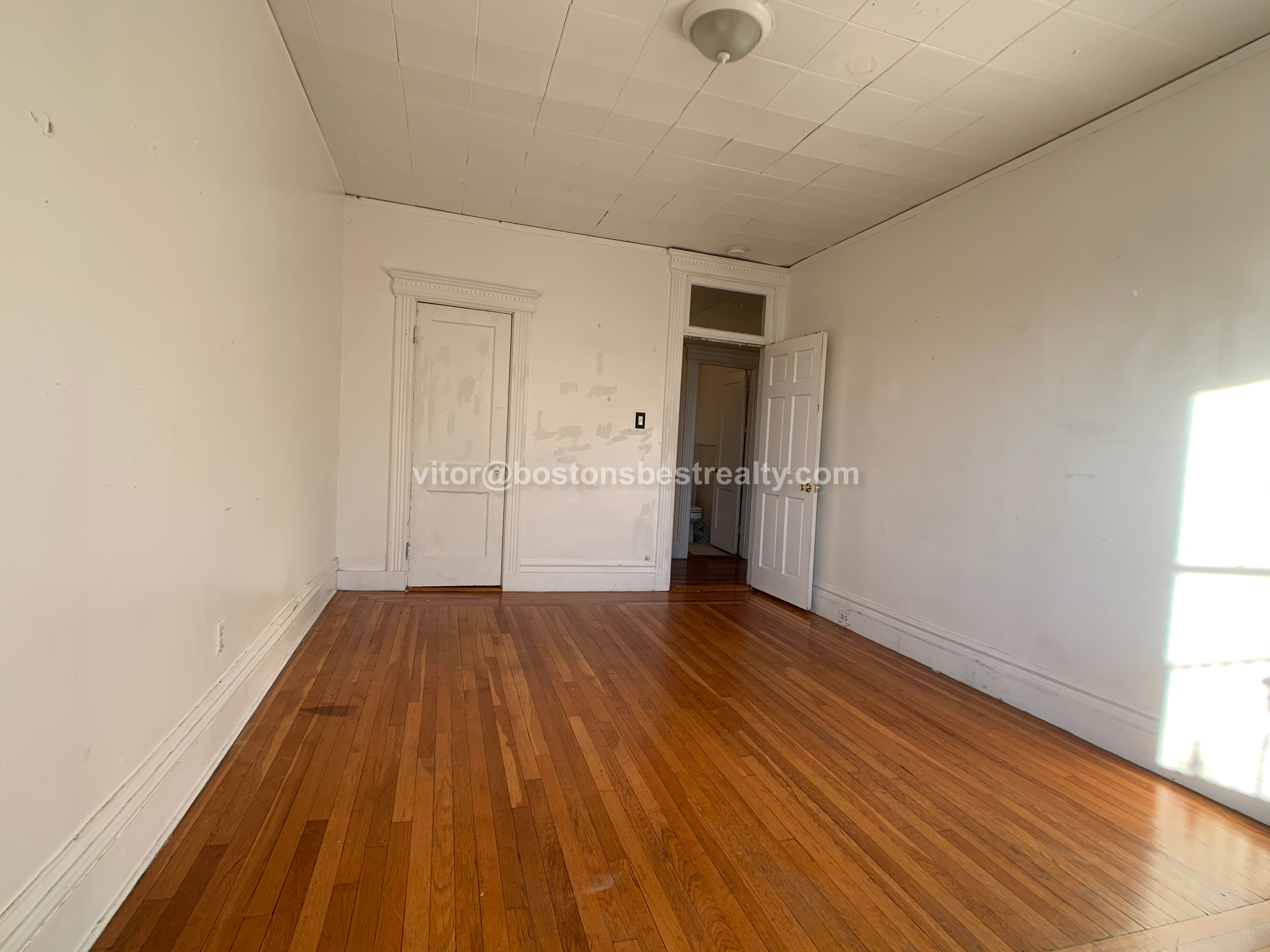 1111 Boylston St, Fenway