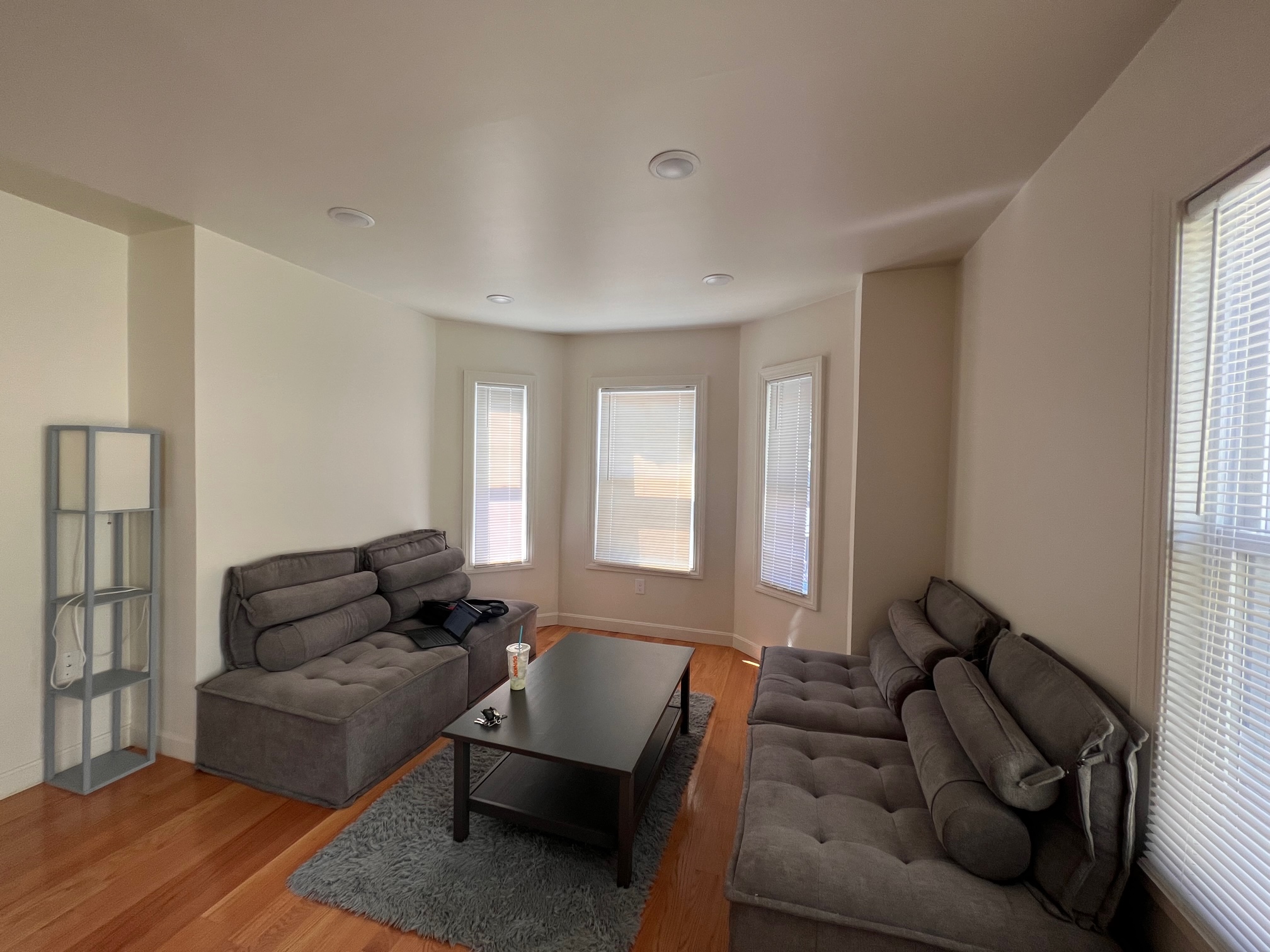 9 Bartlett St, Magoun Square