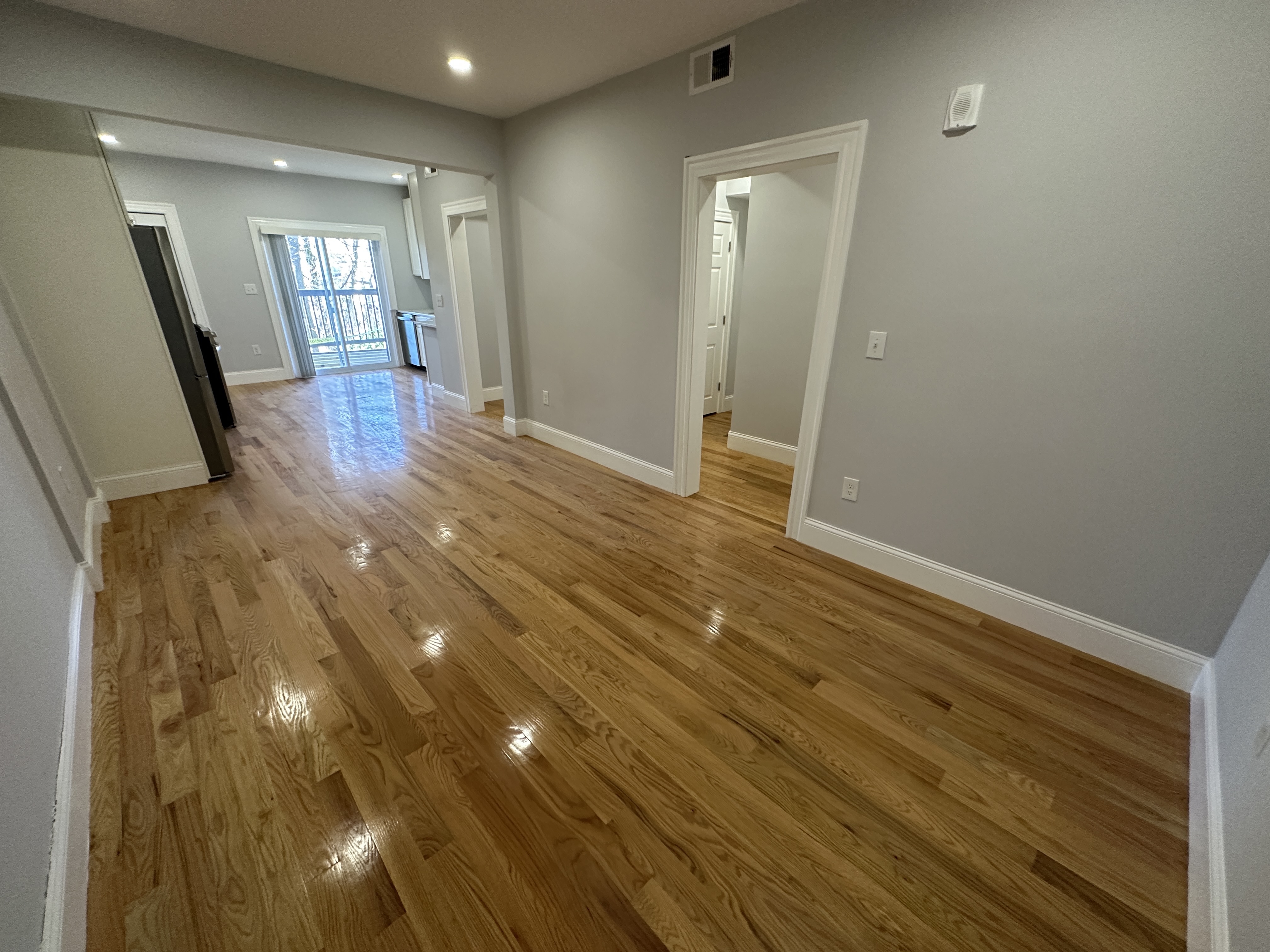 374 Oxford St, Porter Square