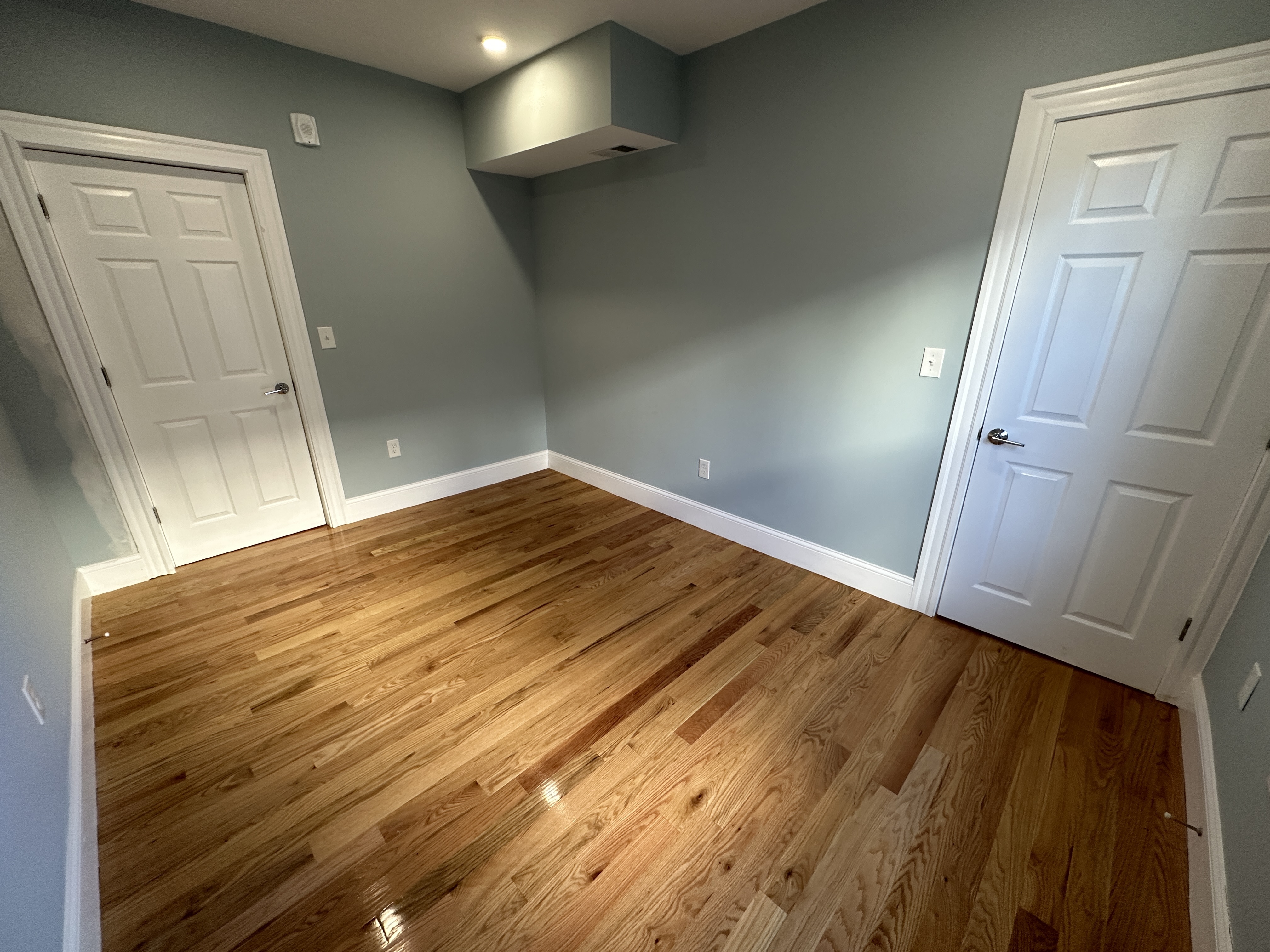 374 Oxford St, Porter Square