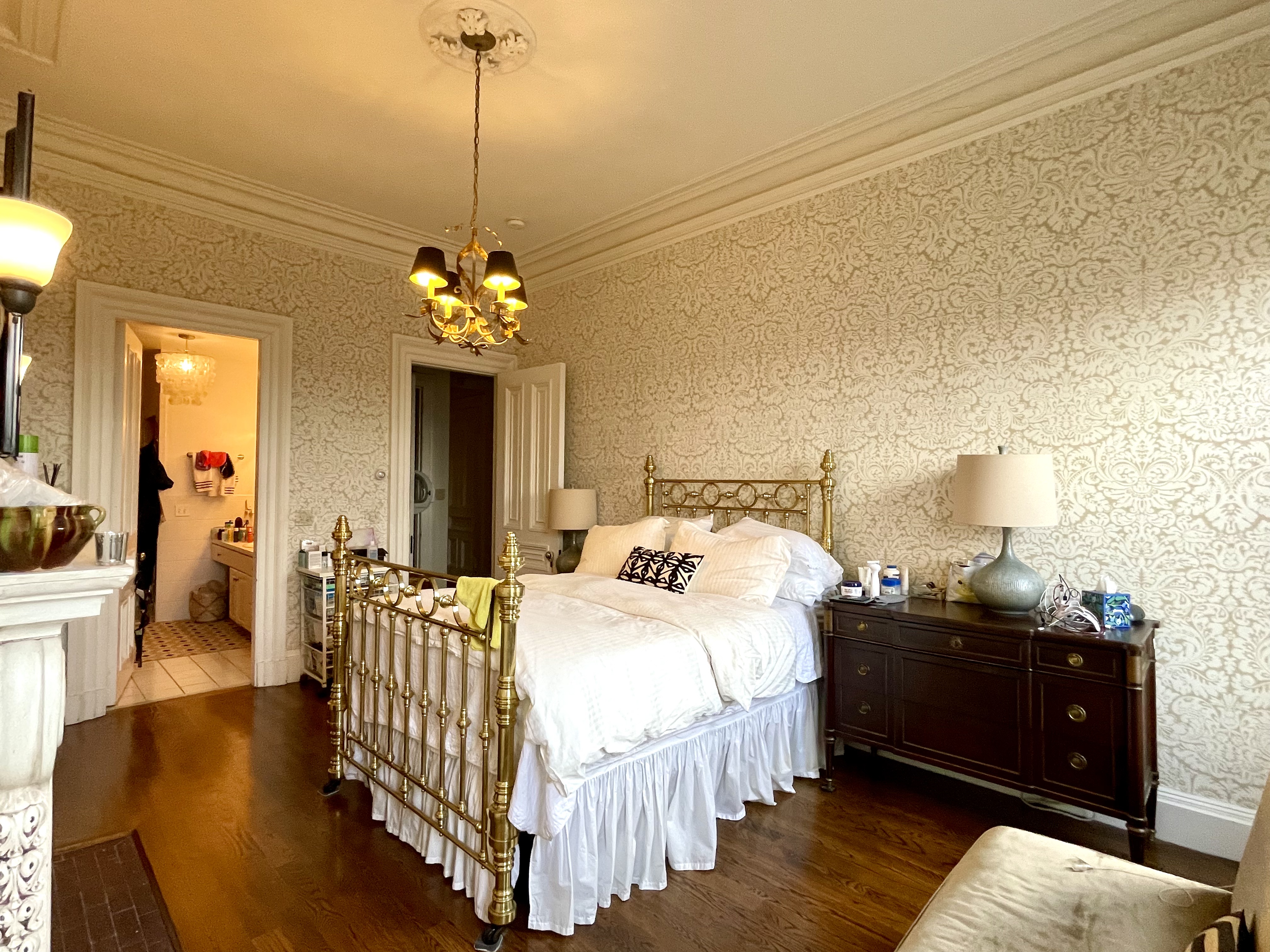 263 Commonwealth Ave, Back Bay