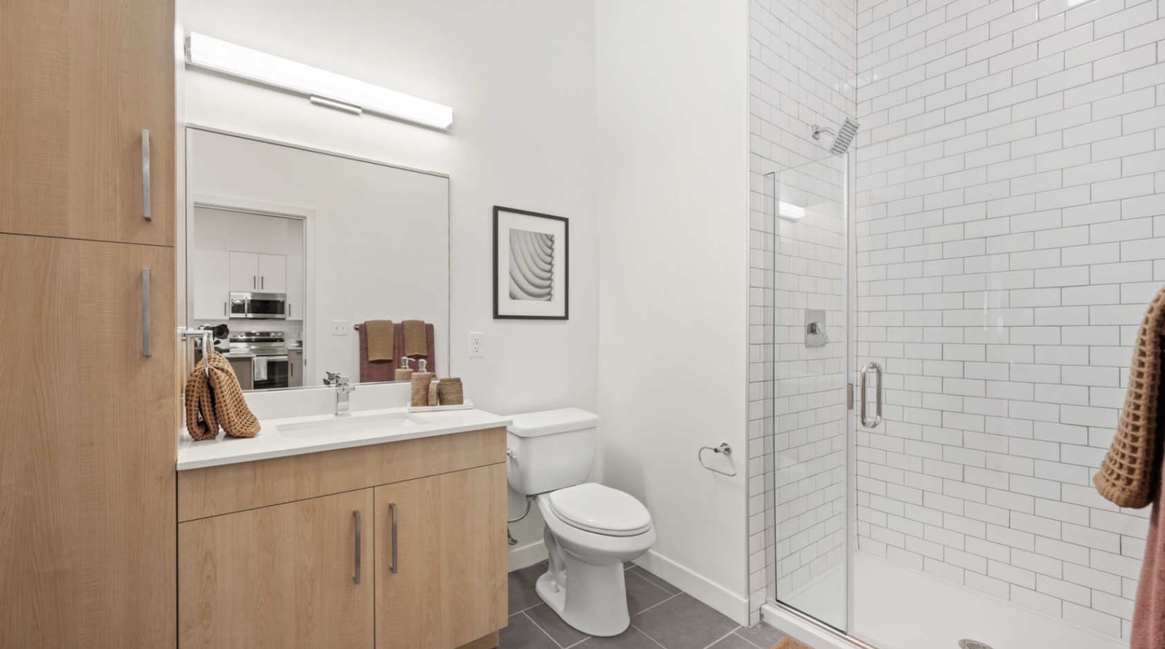 2 Los Angeles St, Nonantum