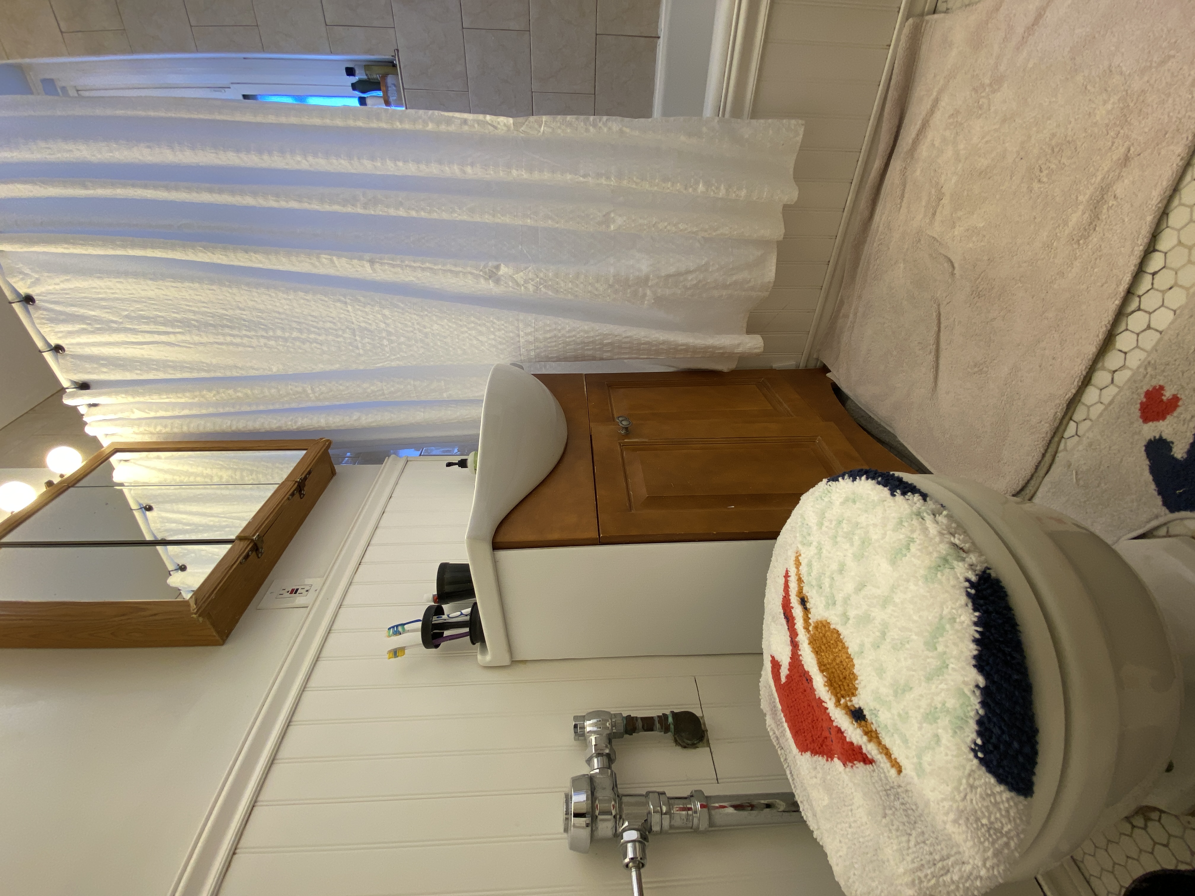 2002 Commonwealth Ave, Brighton