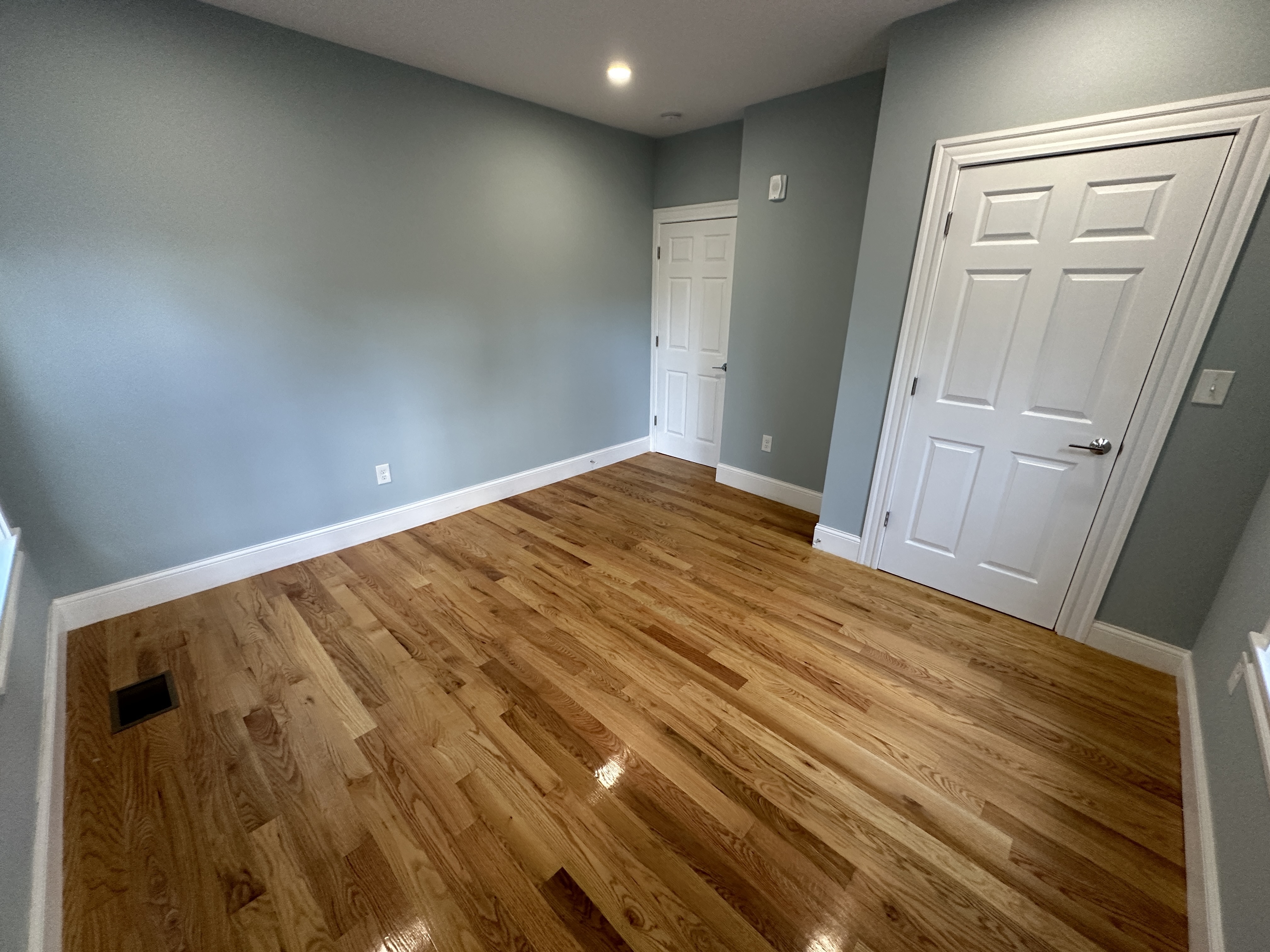 374 Oxford St, Porter Square