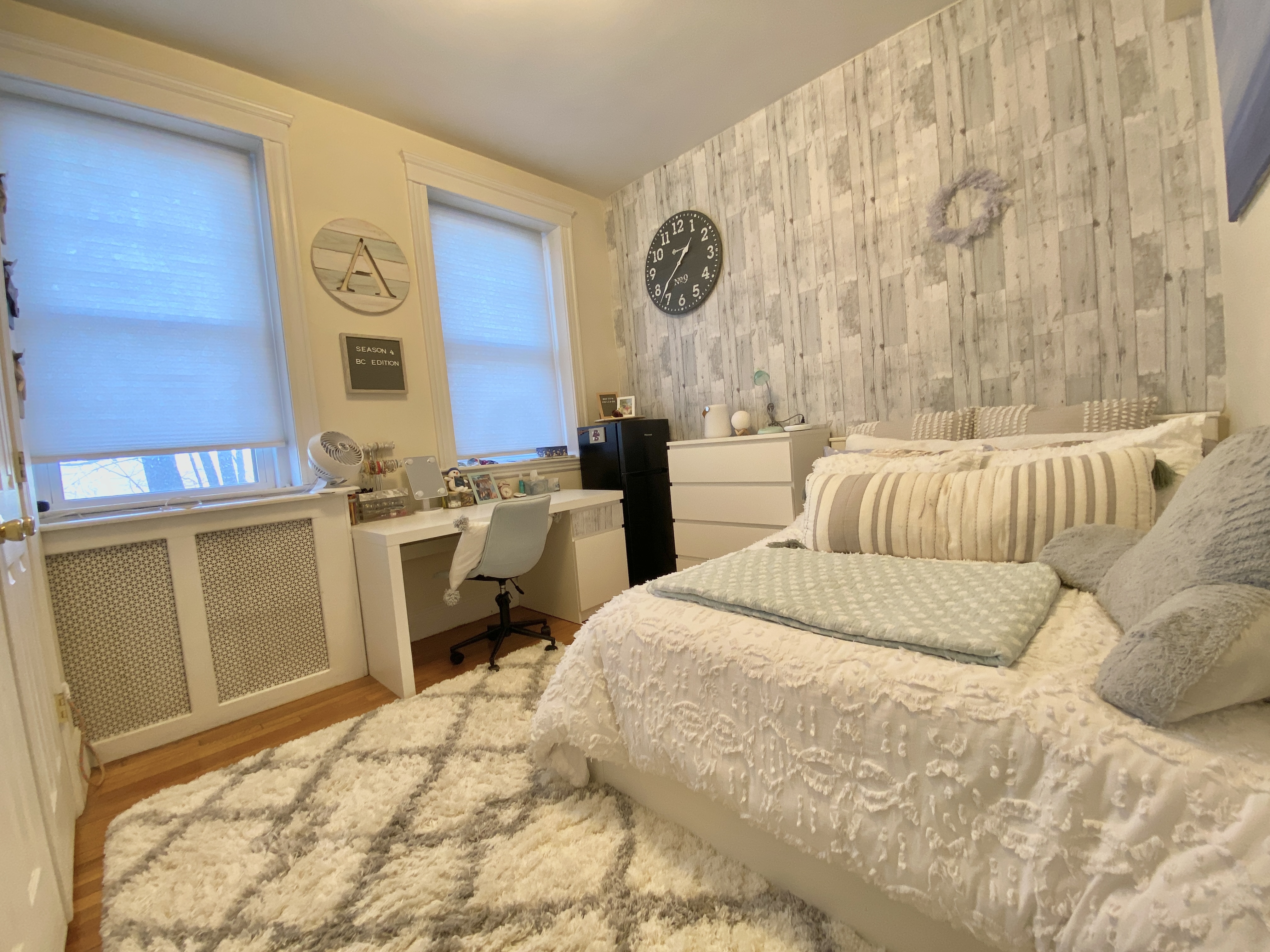 2002 Commonwealth Ave, Brighton