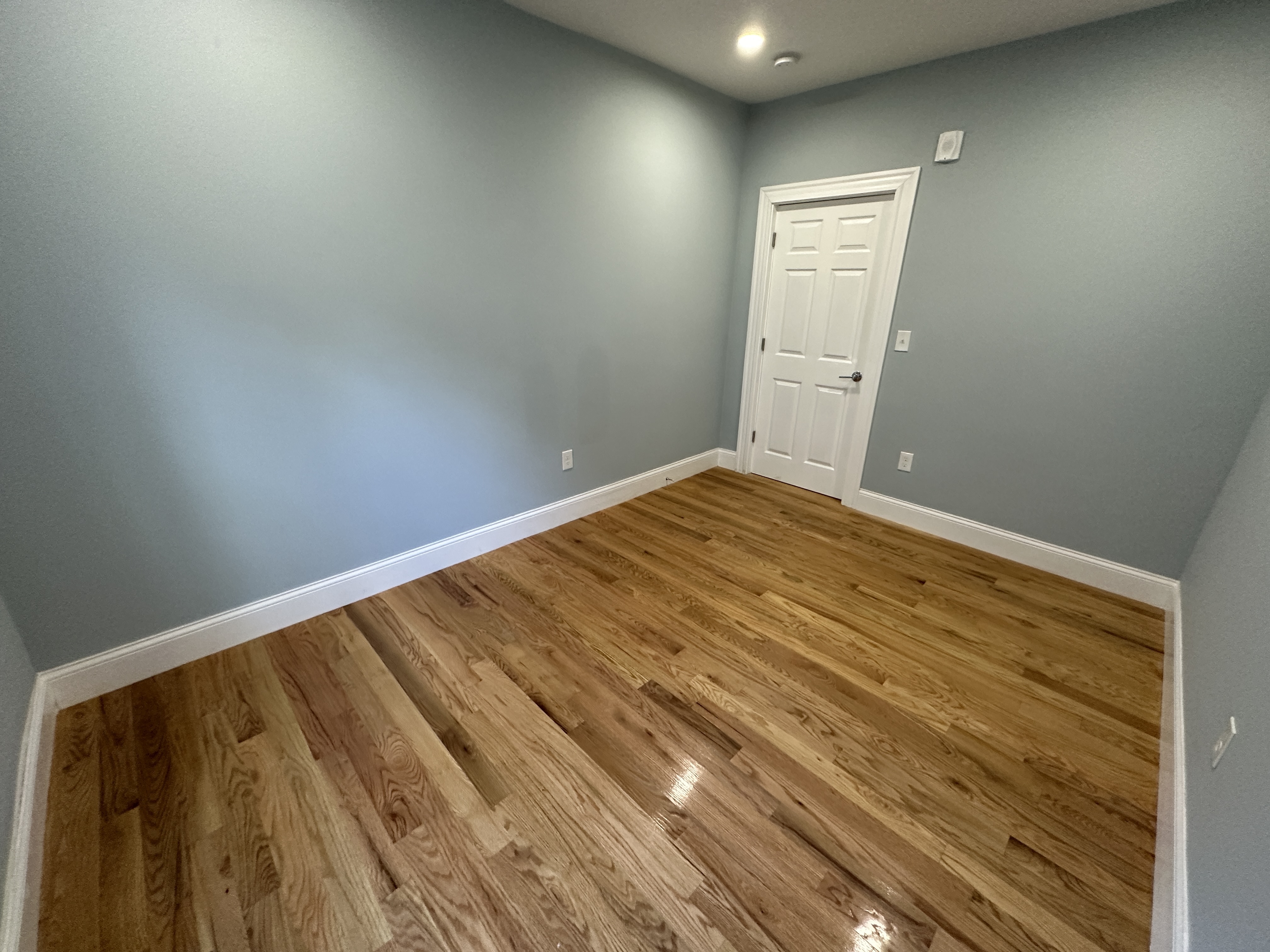 374 Oxford St, Porter Square