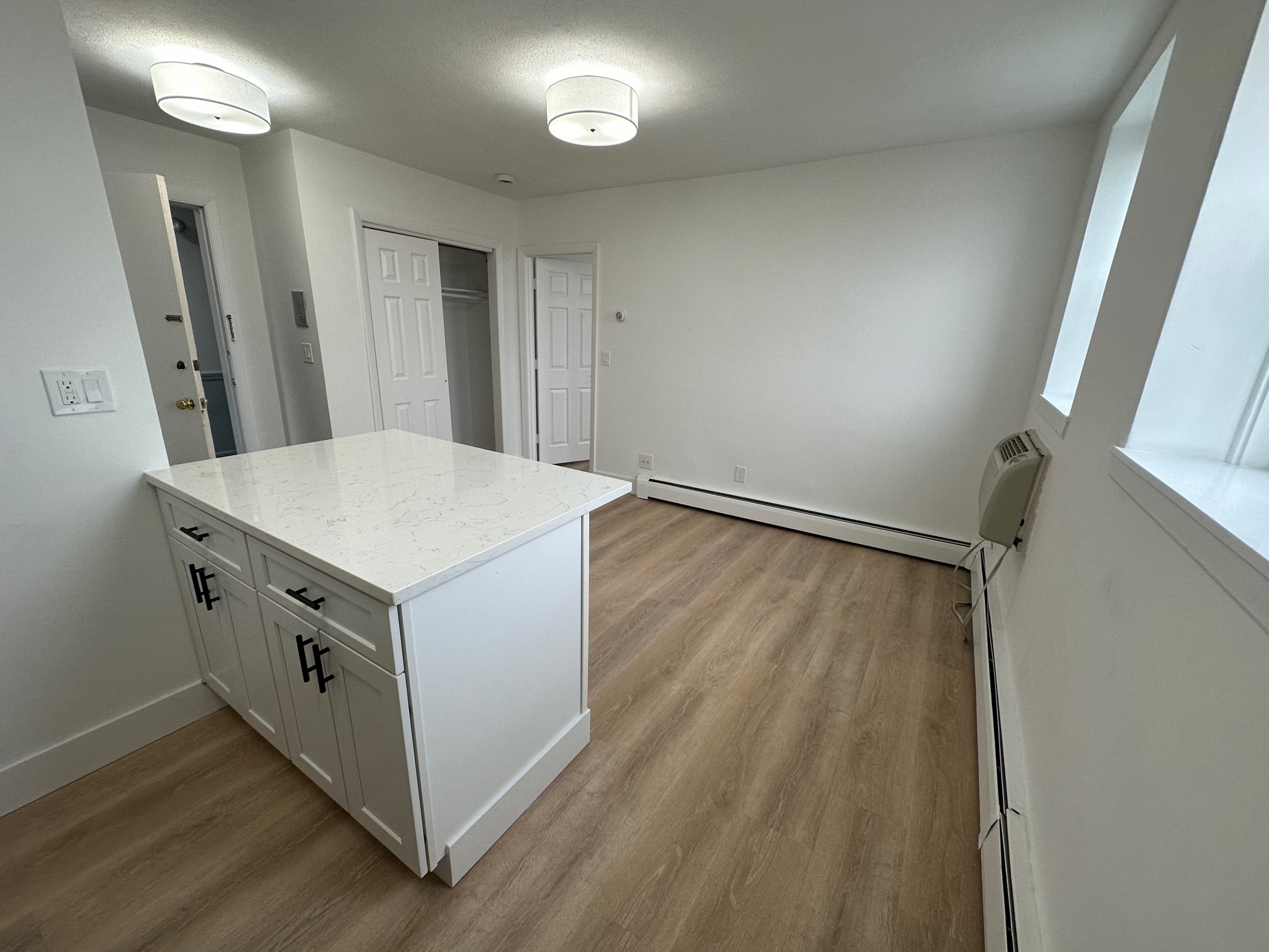 740 E 7th, South Boston