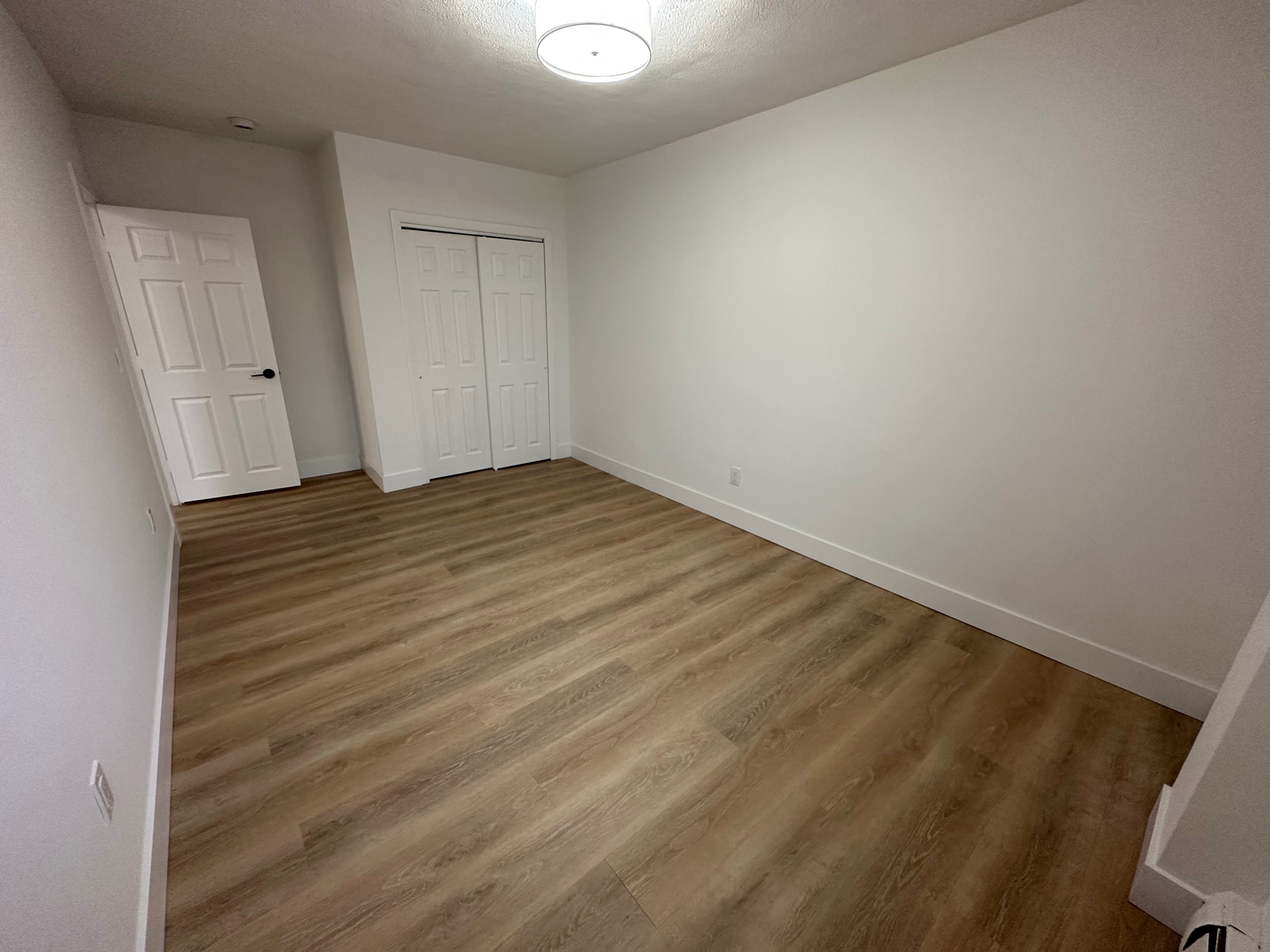 740 E 7th St, South Boston