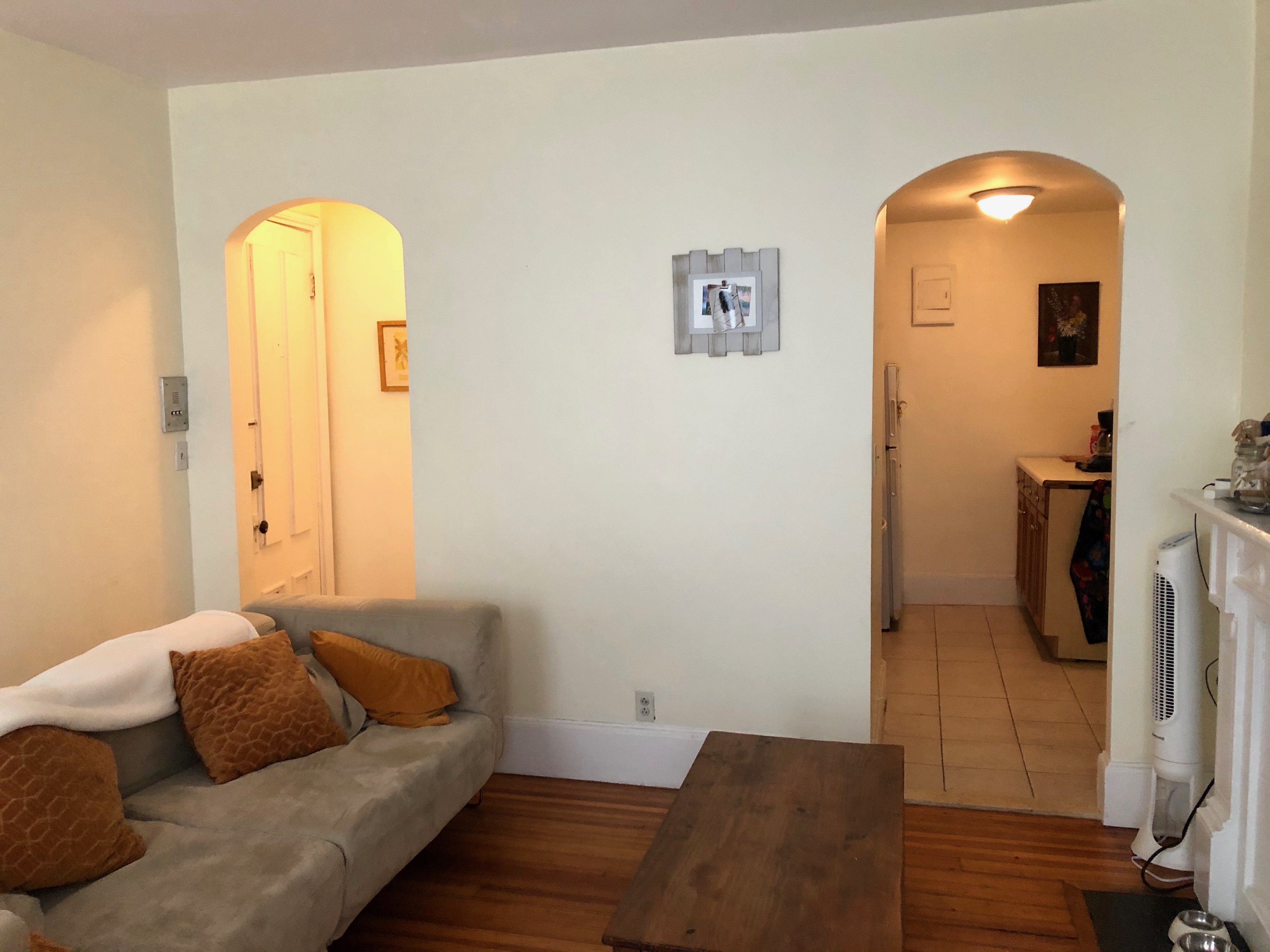 217 Newbury St, Back Bay