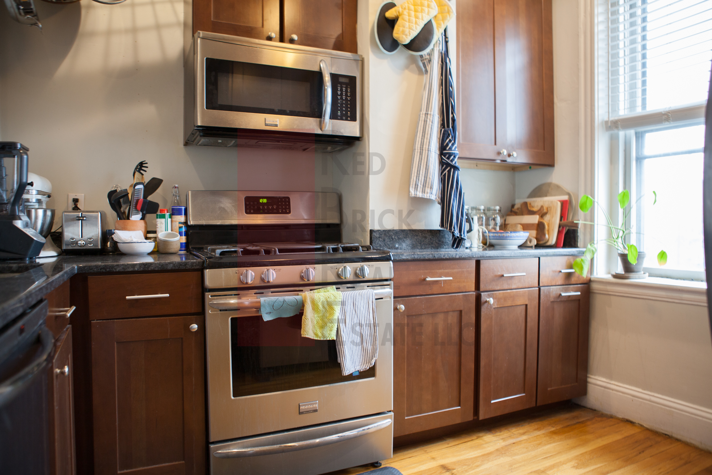 70 Phillips St, Beacon Hill