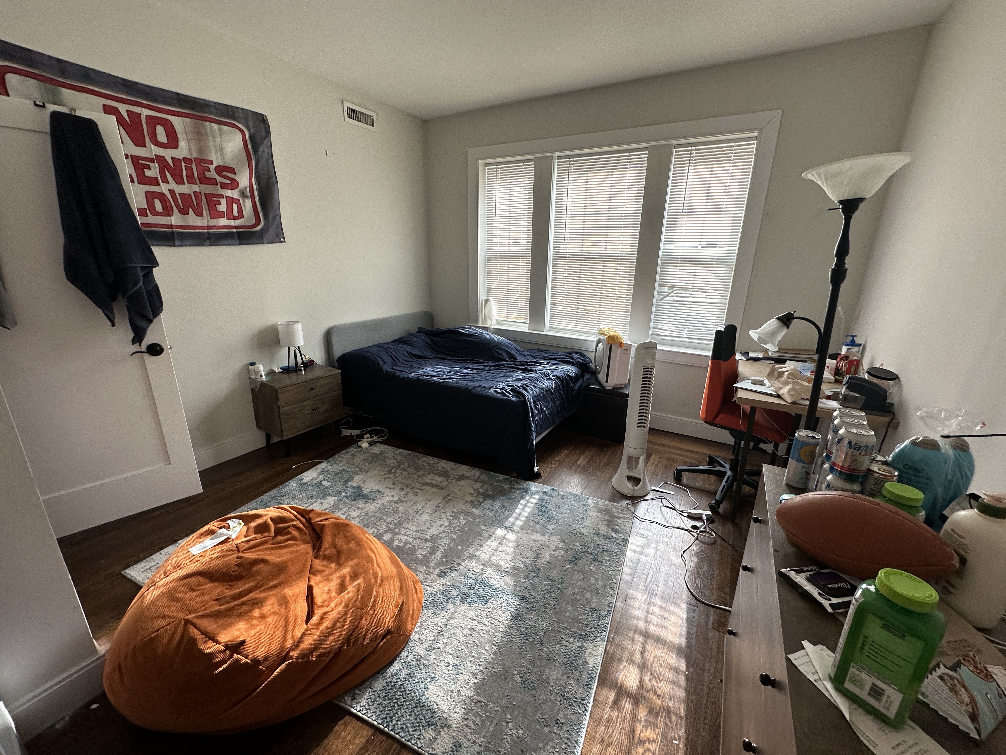 2017 Commonwealth Ave, Brighton