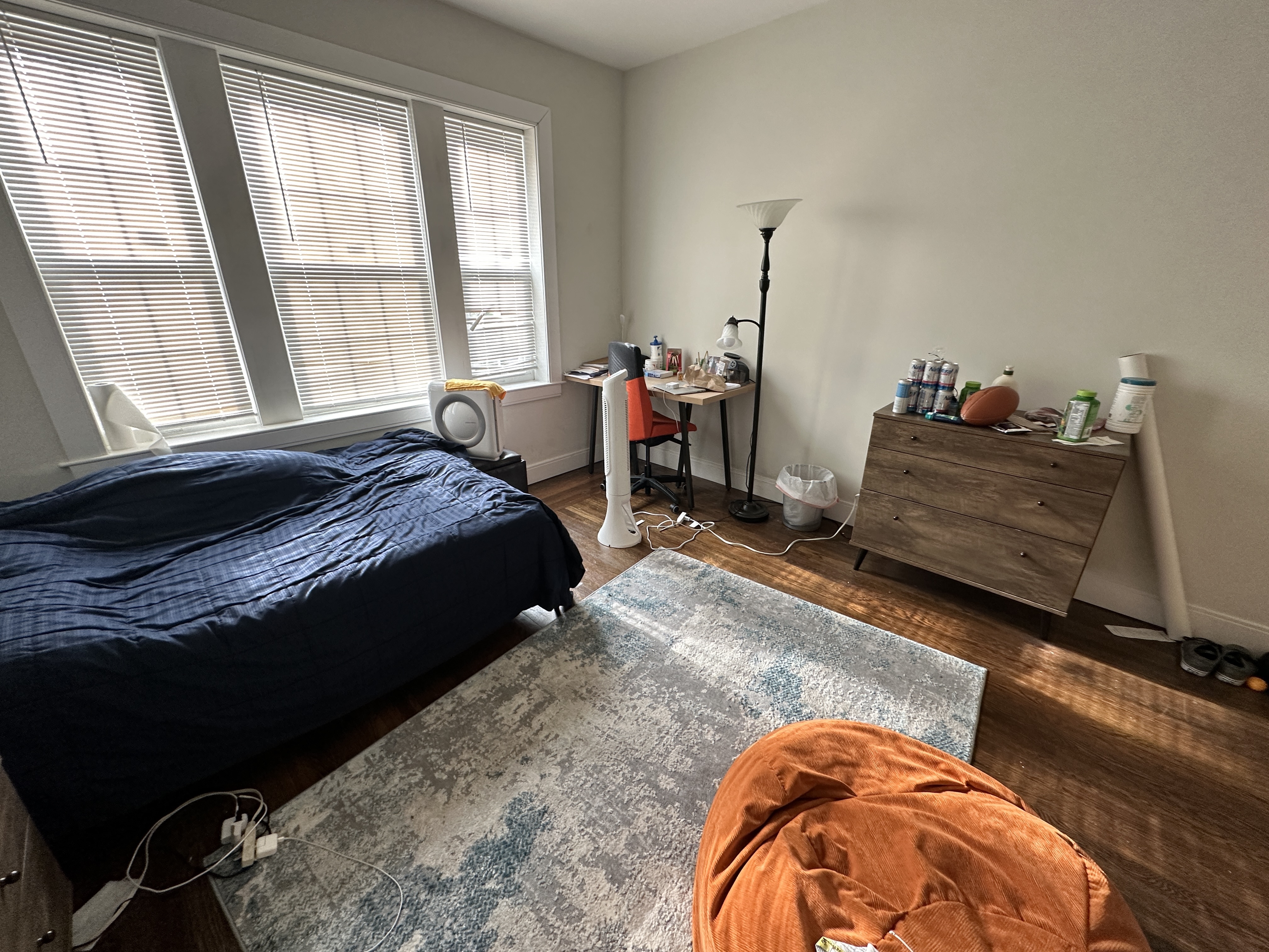 2017 Commonwealth Ave, Brighton