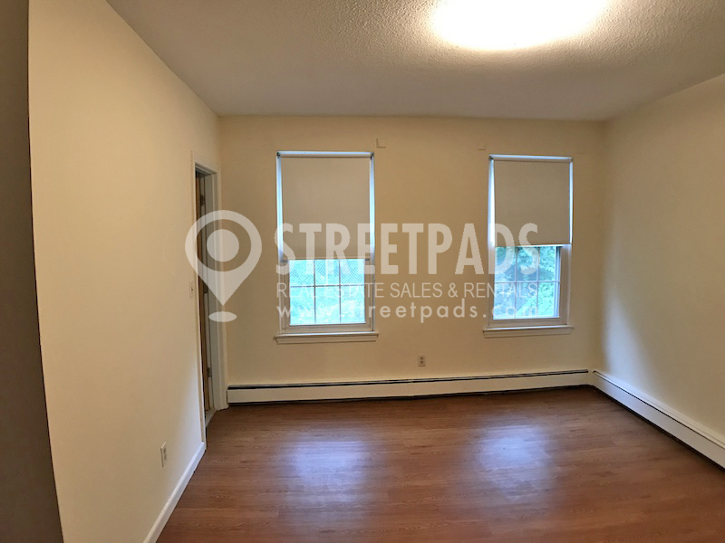 74 South Huntington Ave, Jamaica Plain