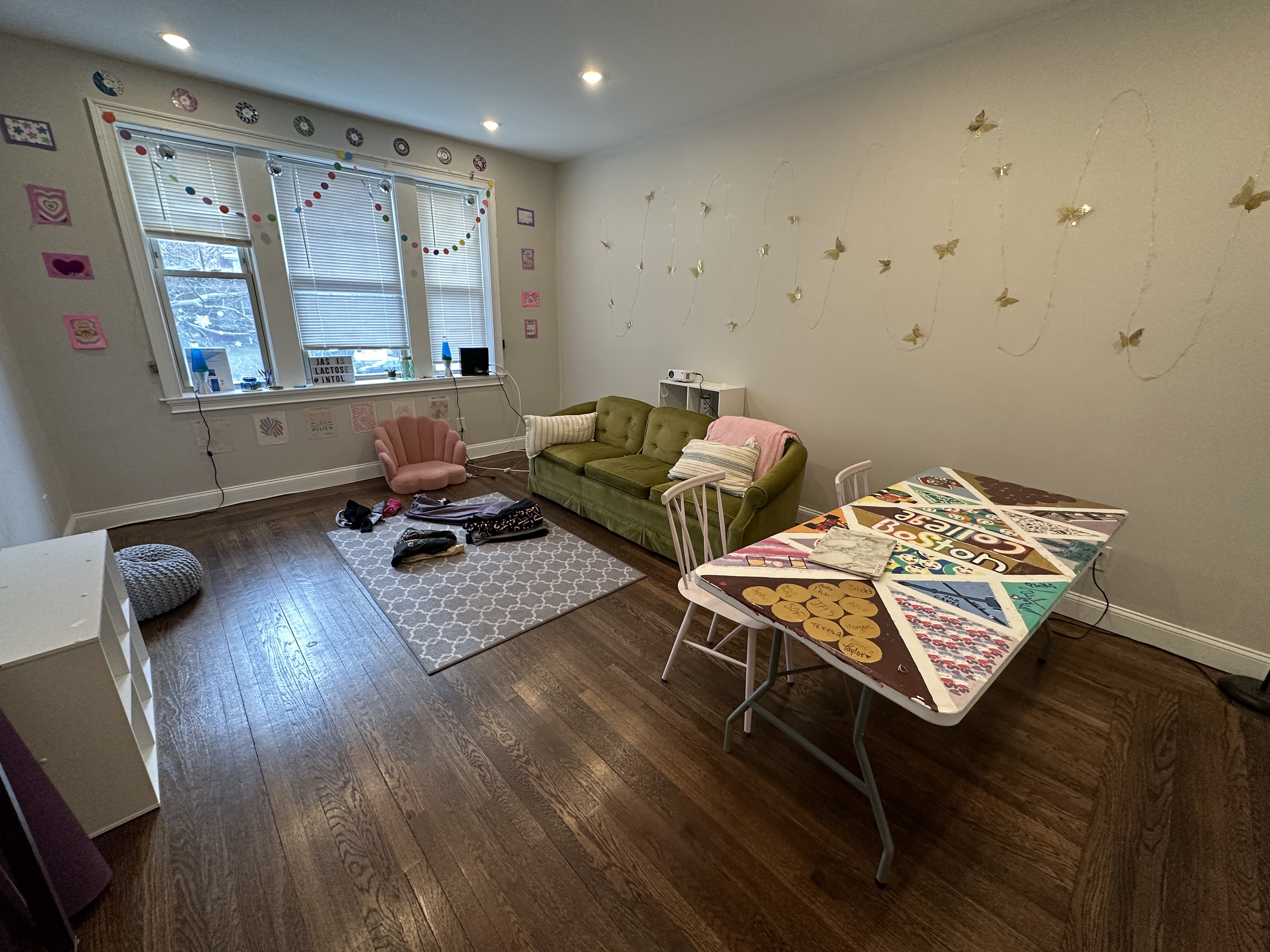 2017 Commonwealth Ave, Brighton